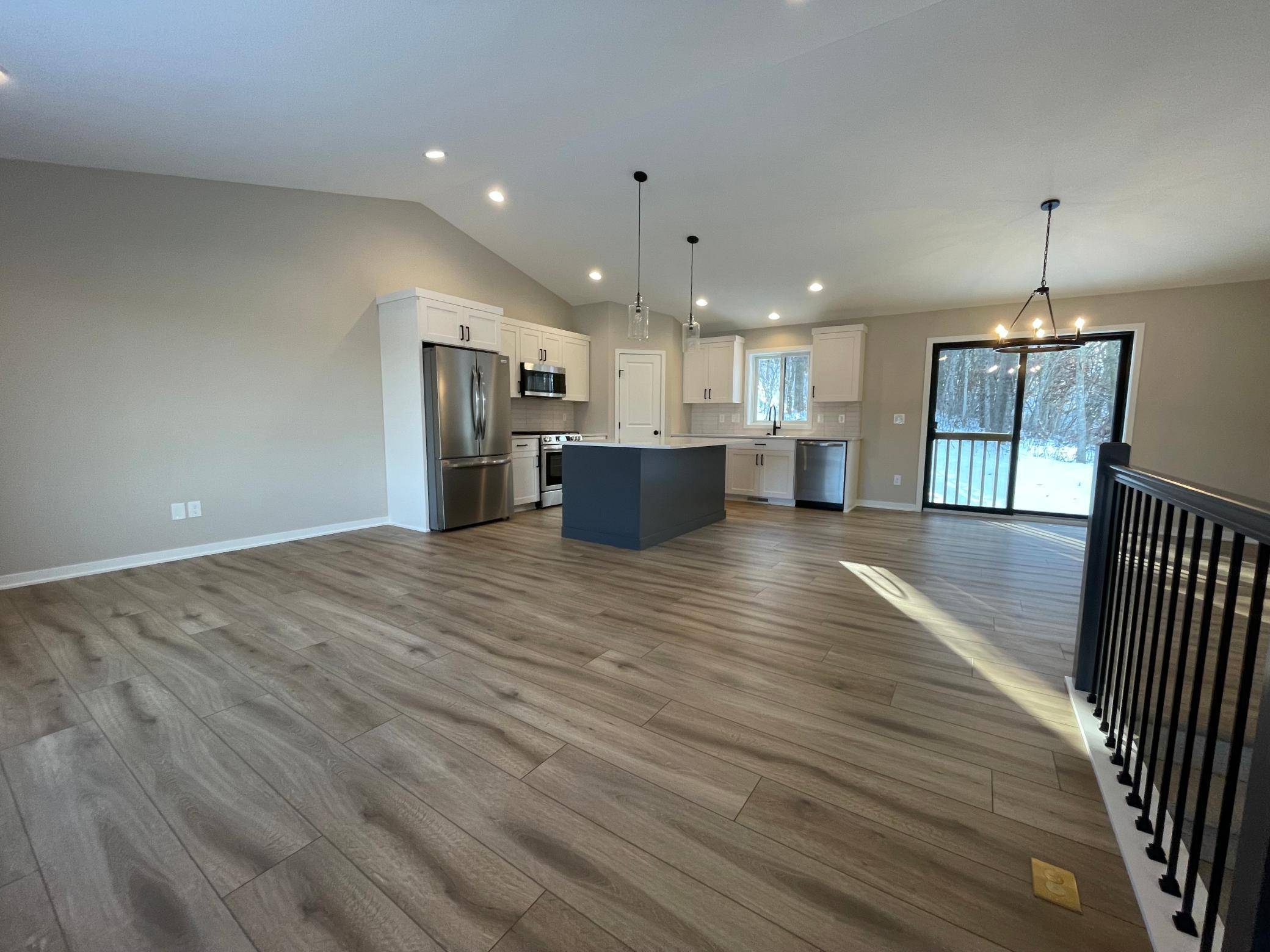 2141 Ponderosa PL SW, Rochester, MN 55902