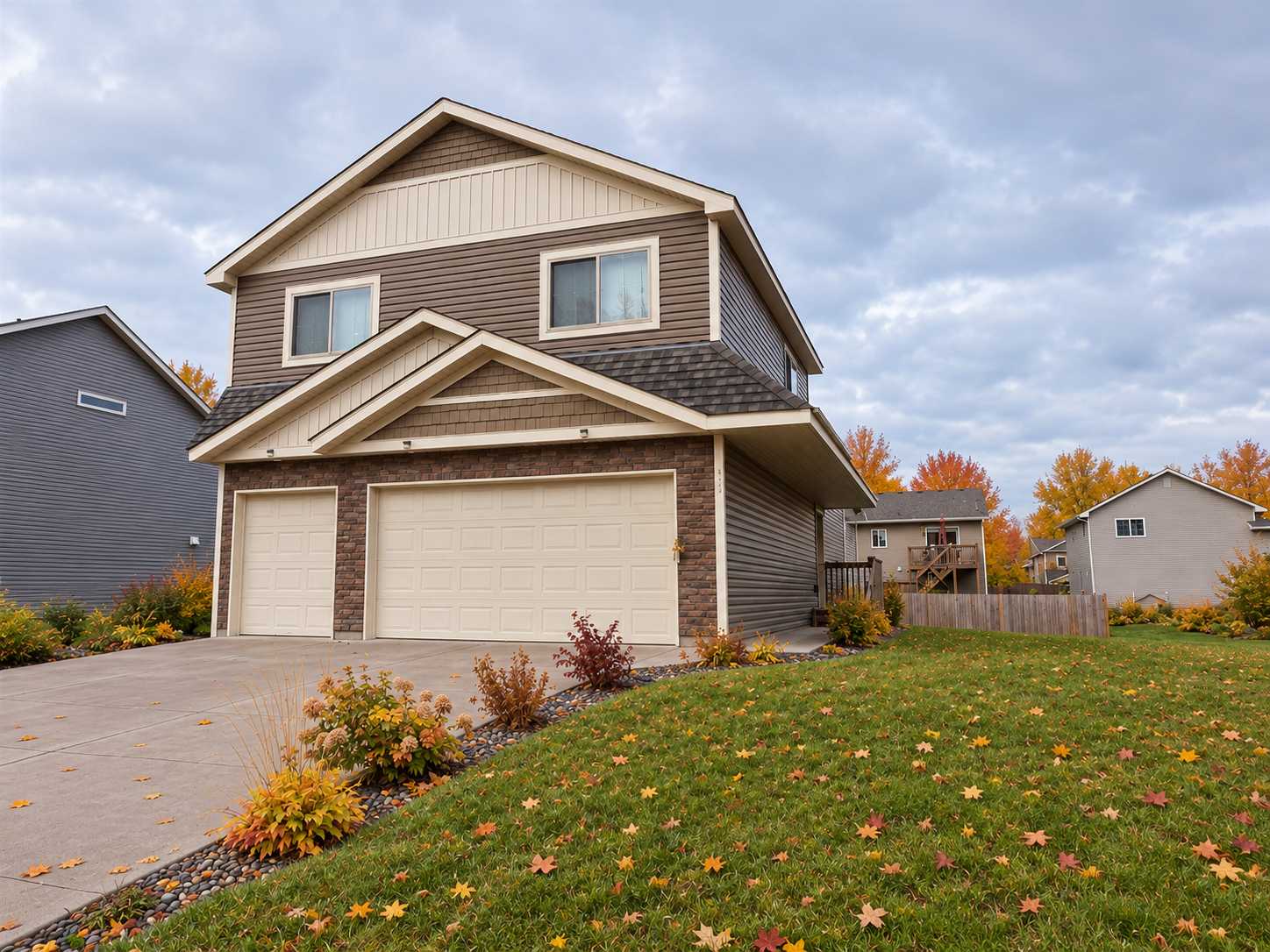 825 Highview LOOP SE, Pine City, MN 55063