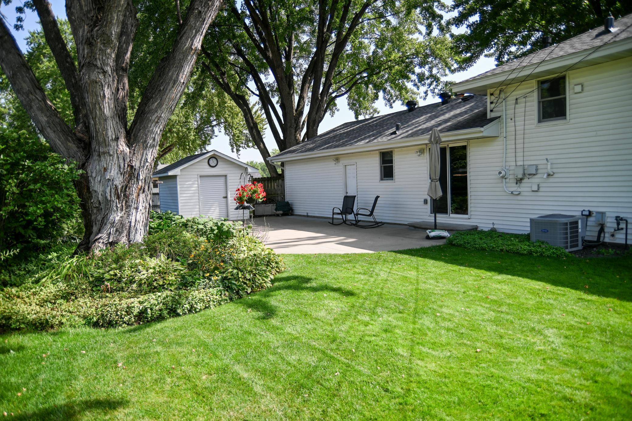 8486 88th ST S, Cottage Grove, MN 55016