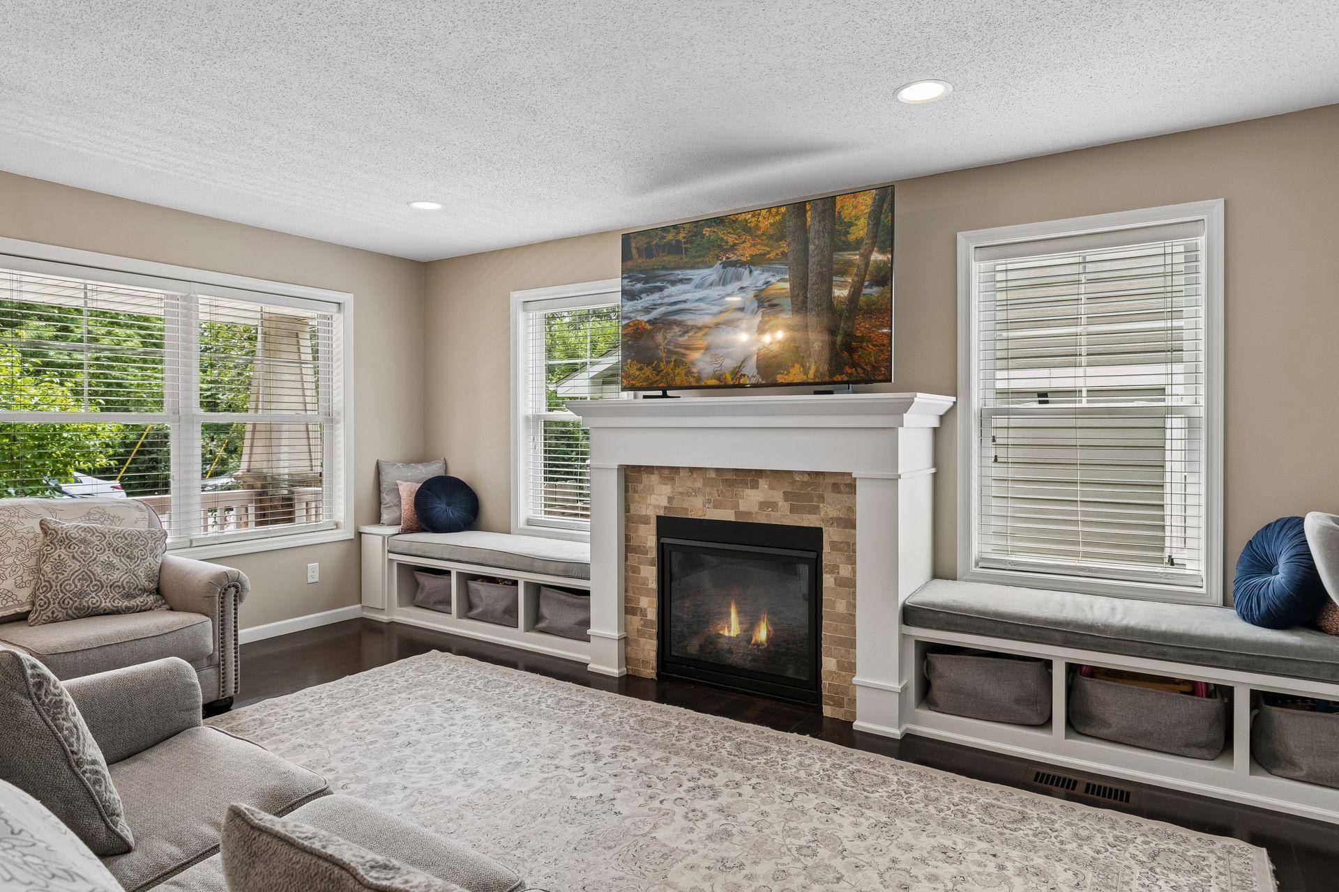 611 Whitall ST, Saint Paul, MN 55130
