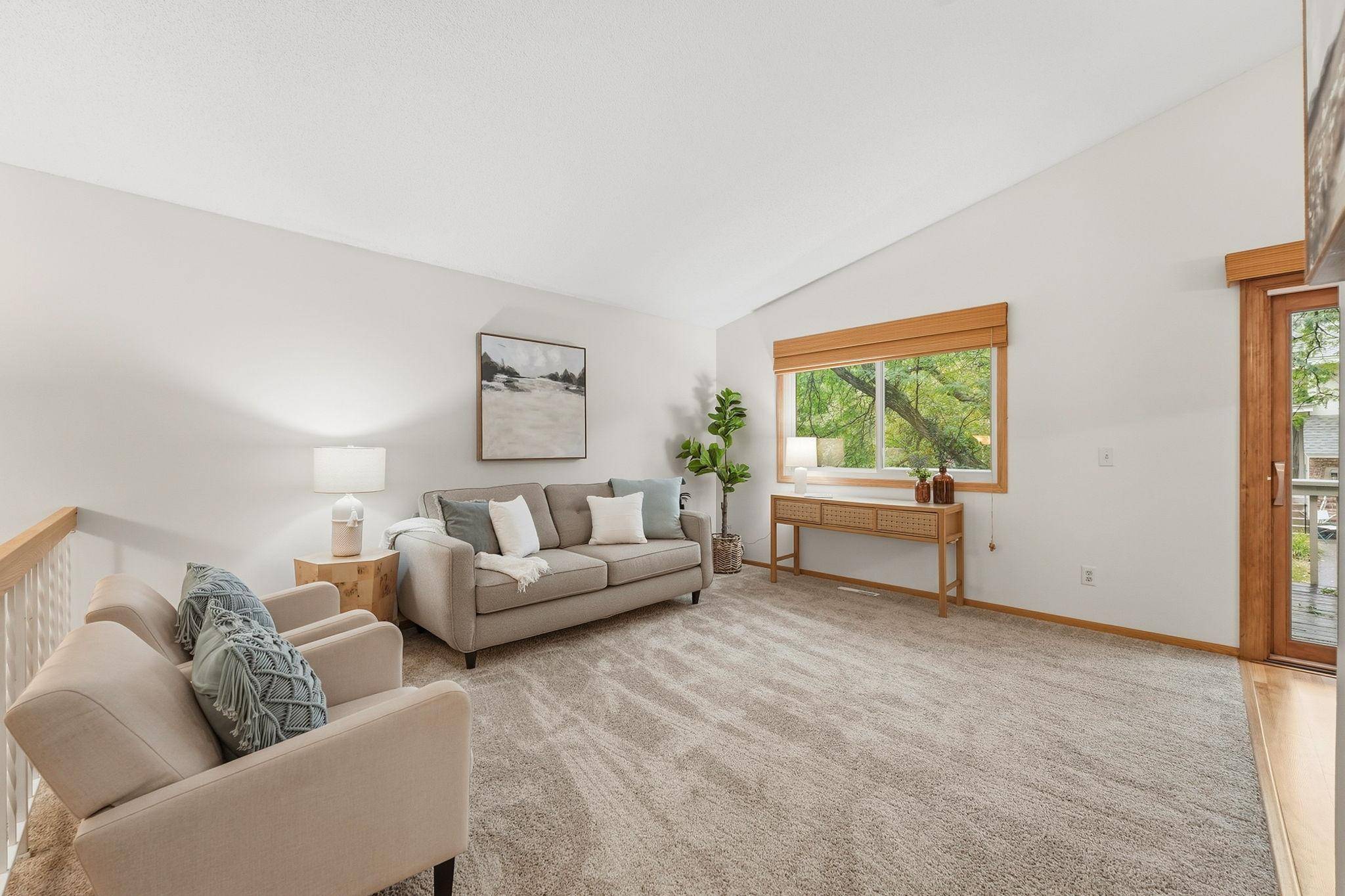 8414 Zinnia LN N, Maple Grove, MN 55369