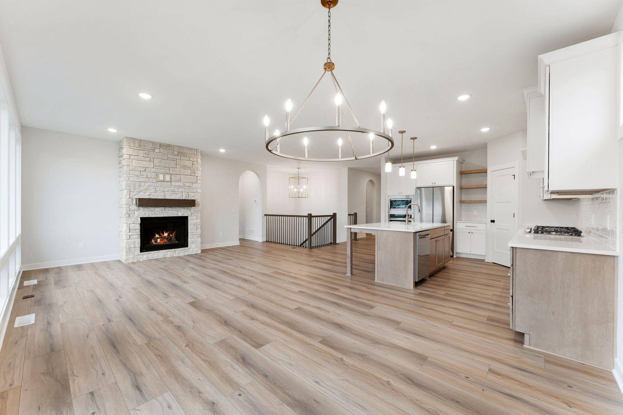 10275 Shadyview N, Maple Grove, MN 55311