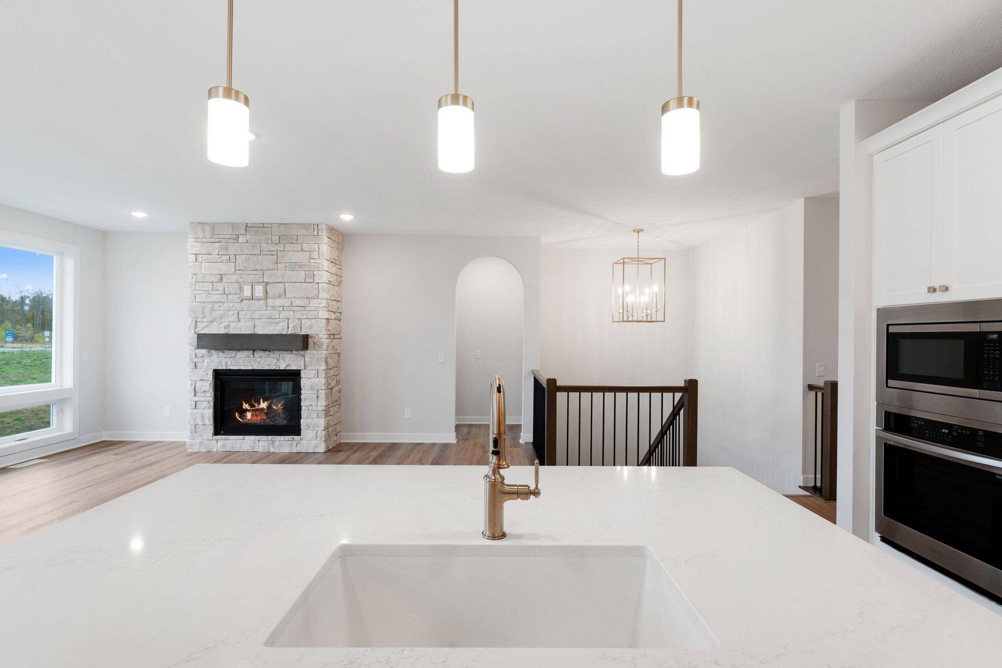 10275 Shadyview N, Maple Grove, MN 55311