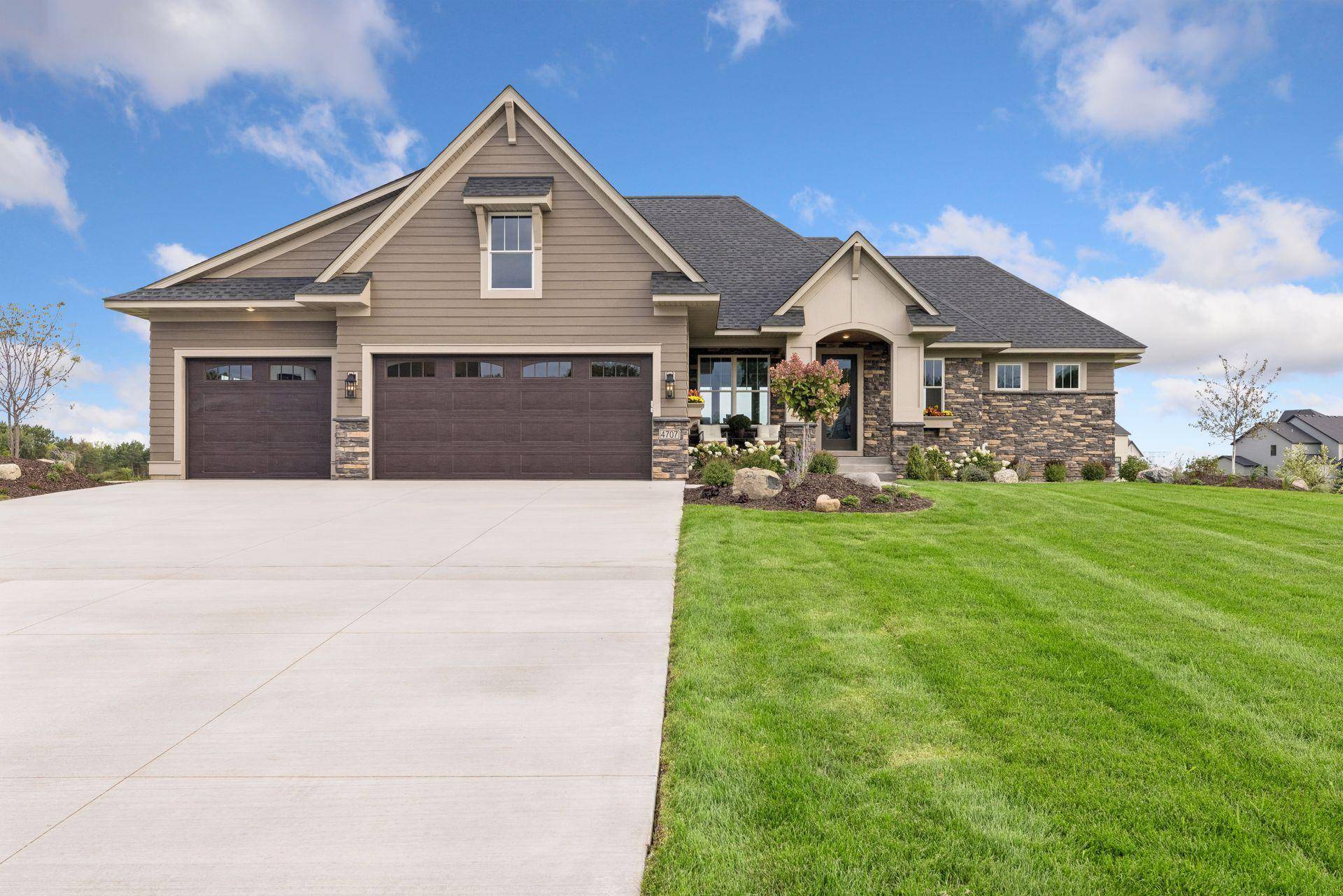 4707 Ogden Trail LN N, Stillwater, MN 55082
