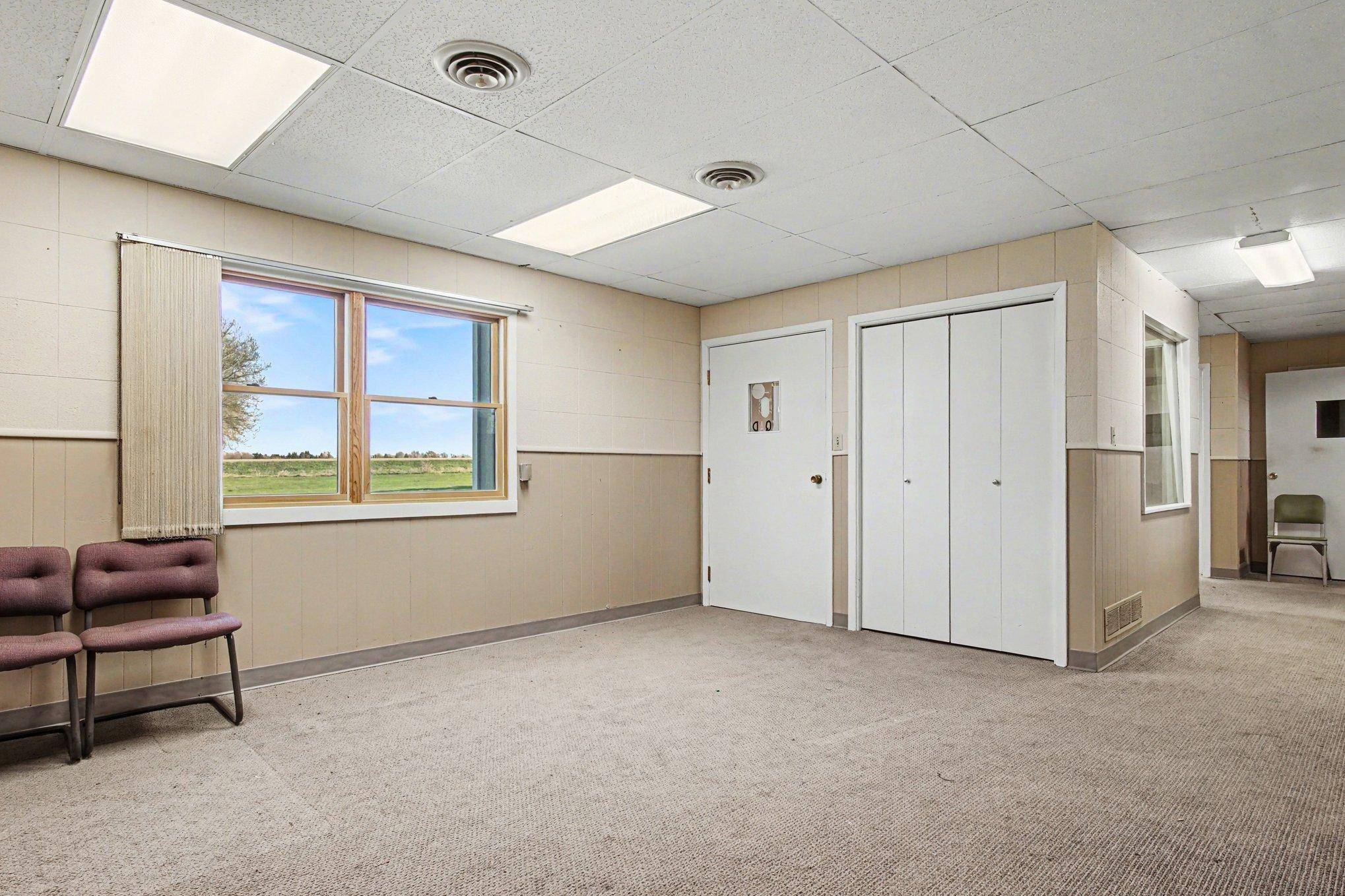 1140 150th AVE, Luverne, MN 56156