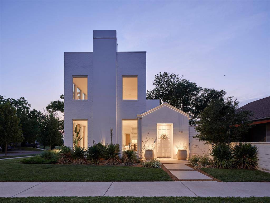 901 N Francis AVE, Oklahoma City, OK 73106