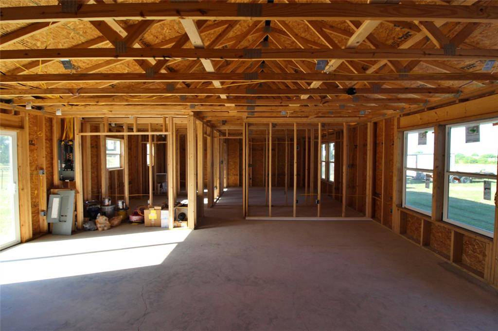 710 E Burleson Avenue, Mart, TX 76664