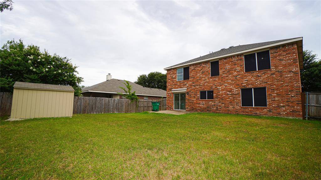 4006 Collin Court, Heartland, TX 75126
