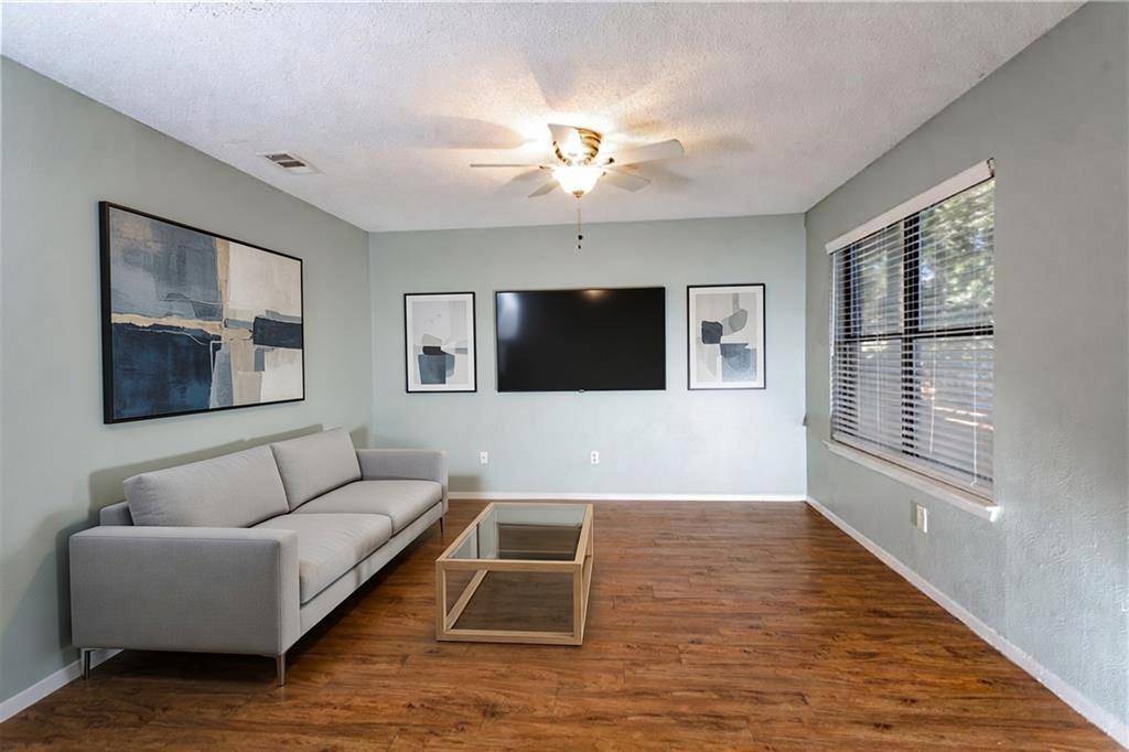 11519 PecanCreek PKWY #12, Austin, TX 78750