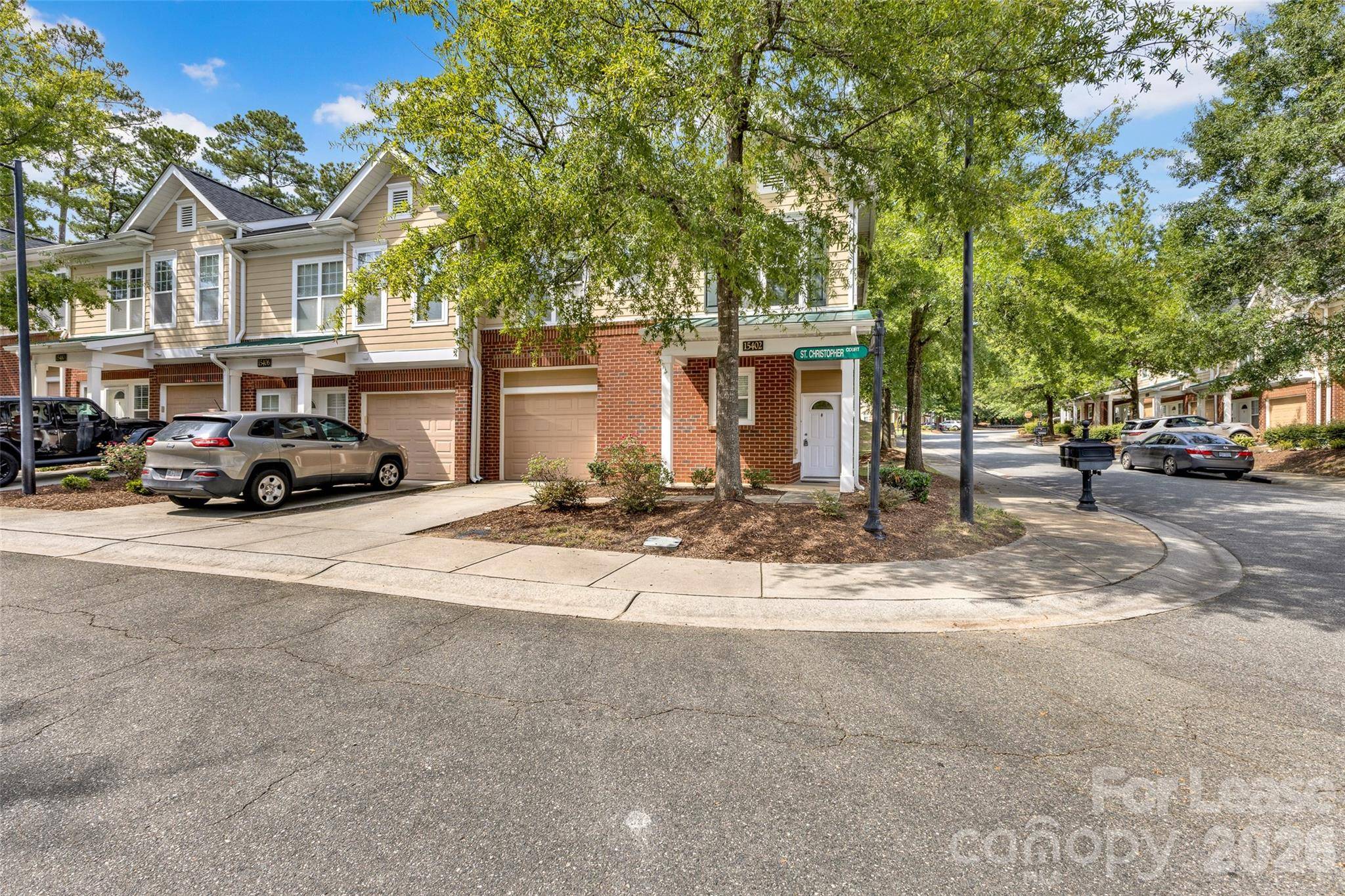 15402 St Christopher CT, Charlotte, NC 28277