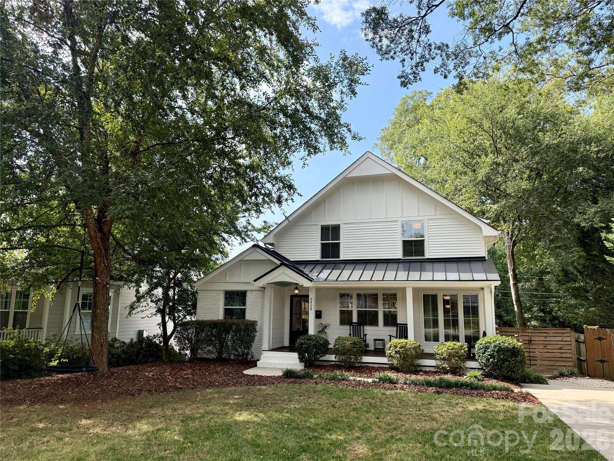 2424 Kingsbury DR, Charlotte, NC 28205
