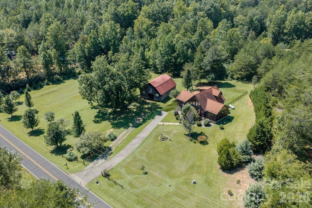 1867 Bills Creek RD, Lake Lure, NC 28746