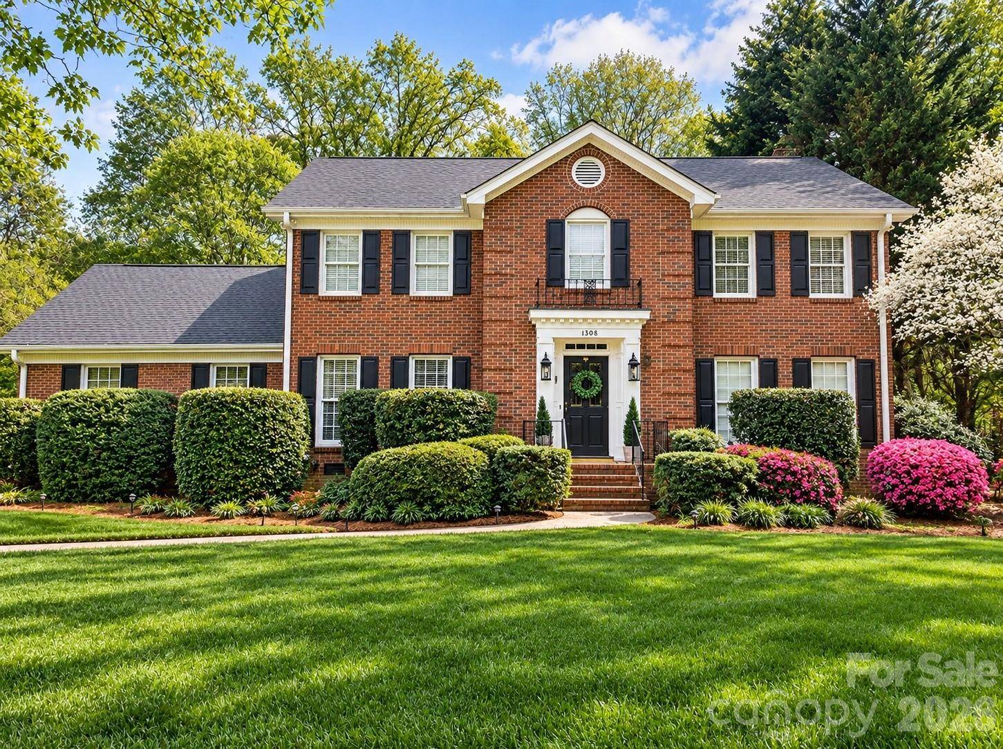 1308 Dumbarton RD, Gastonia, NC 28054
