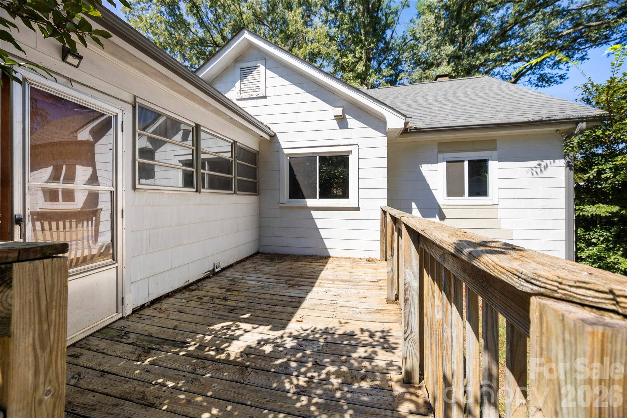 309 S Main AVE S, Newton, NC 28658