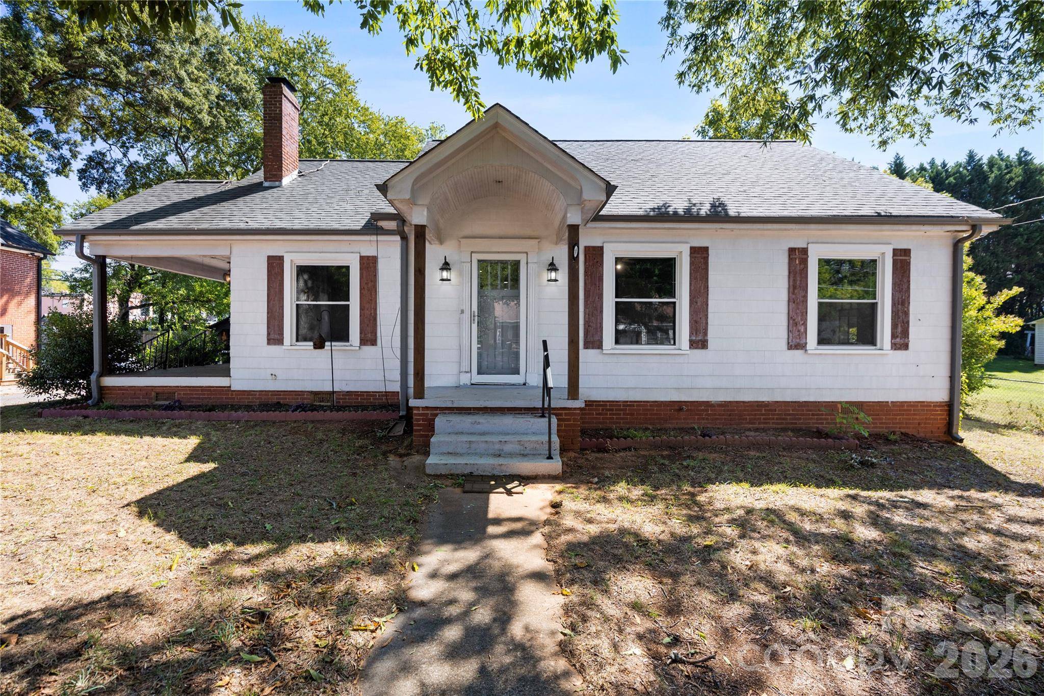 309 S Main AVE S, Newton, NC 28658