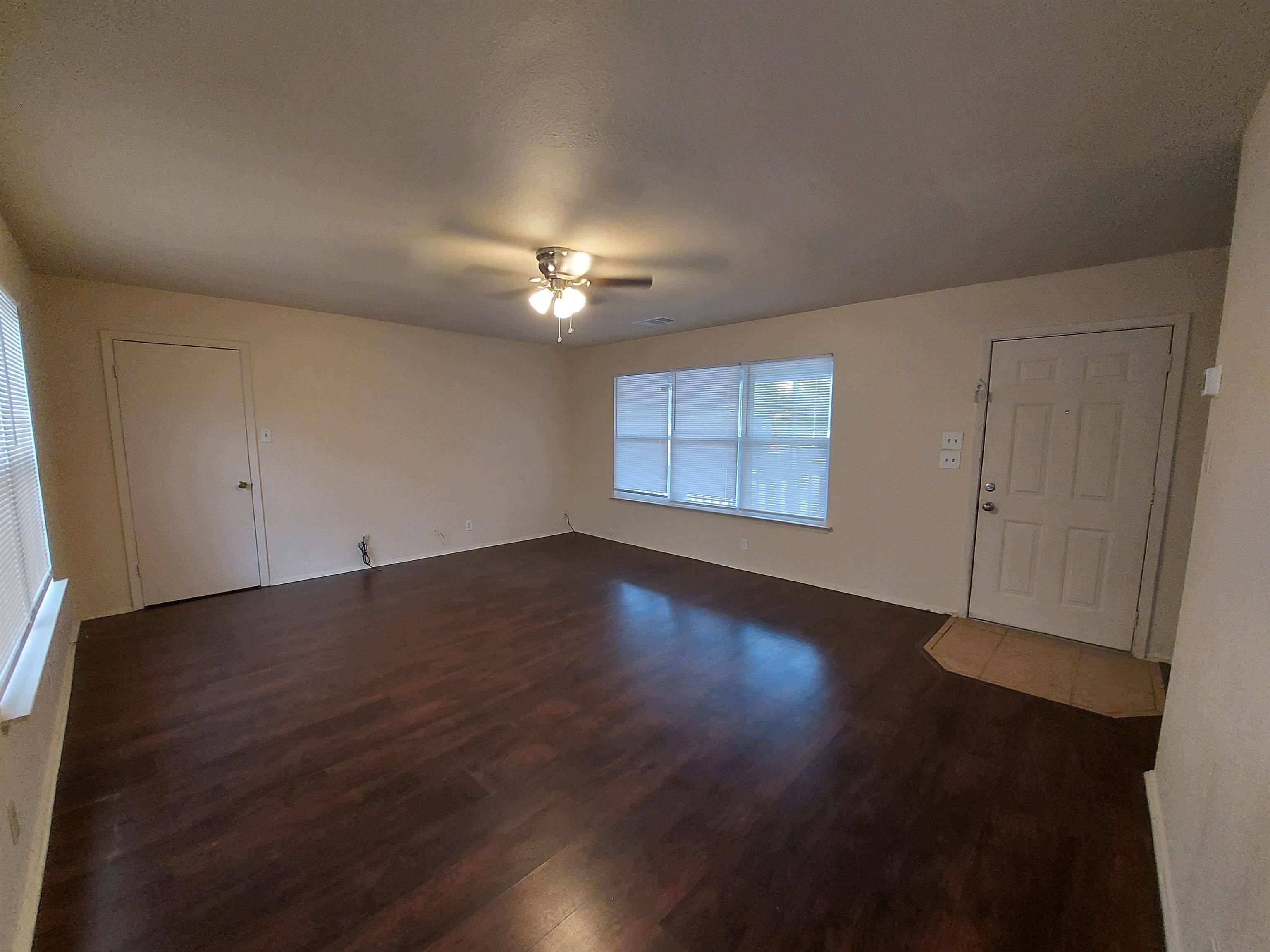 404 Oakhill, Granite Shoals, TX 78654