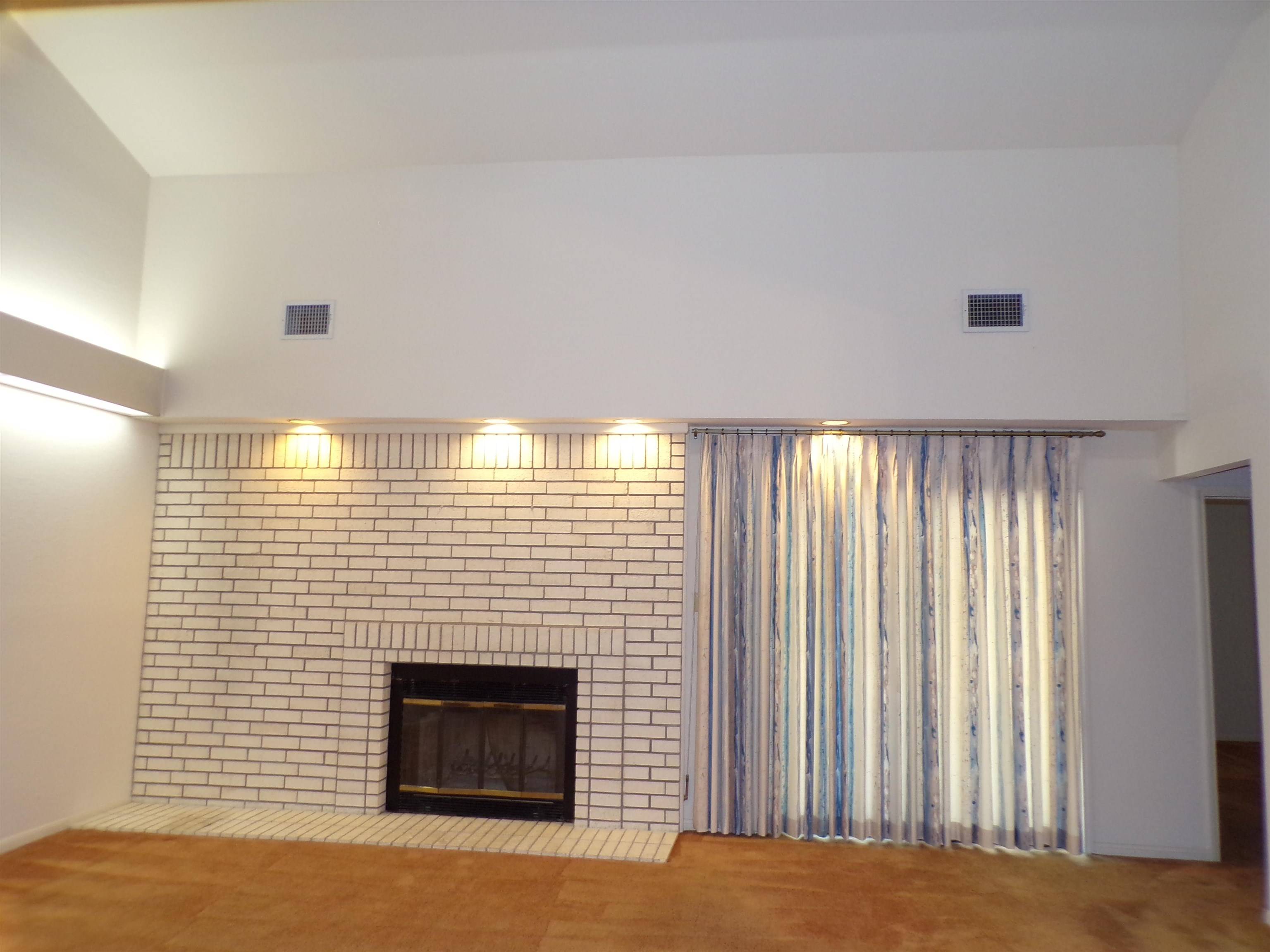 205 Muirfield, Meadowlakes, TX 78654