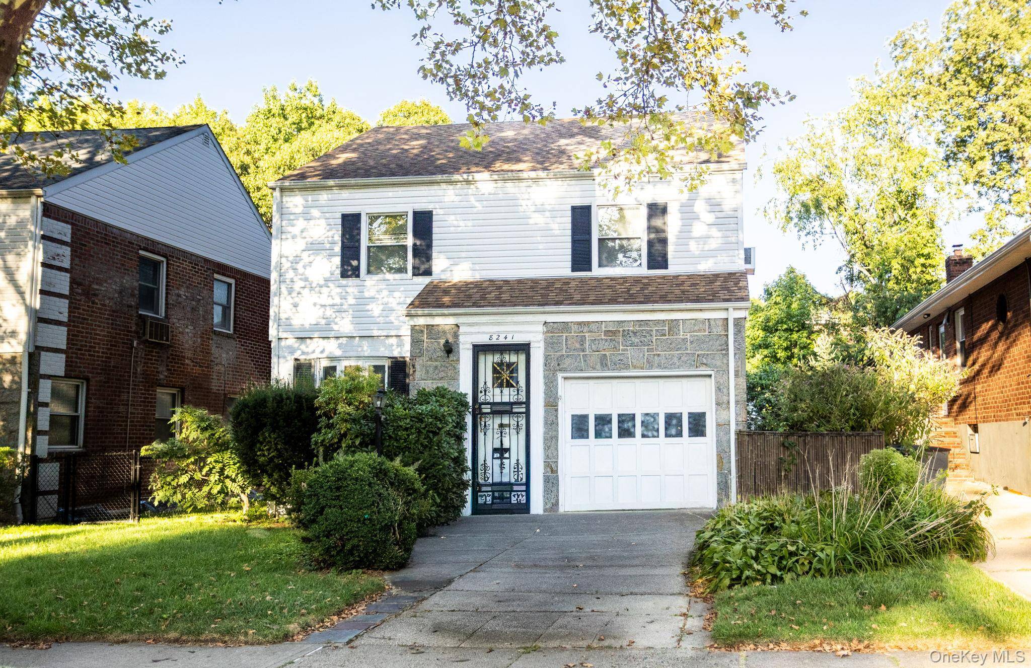 82-41 215th ST, Hollis Hills, NY 11427