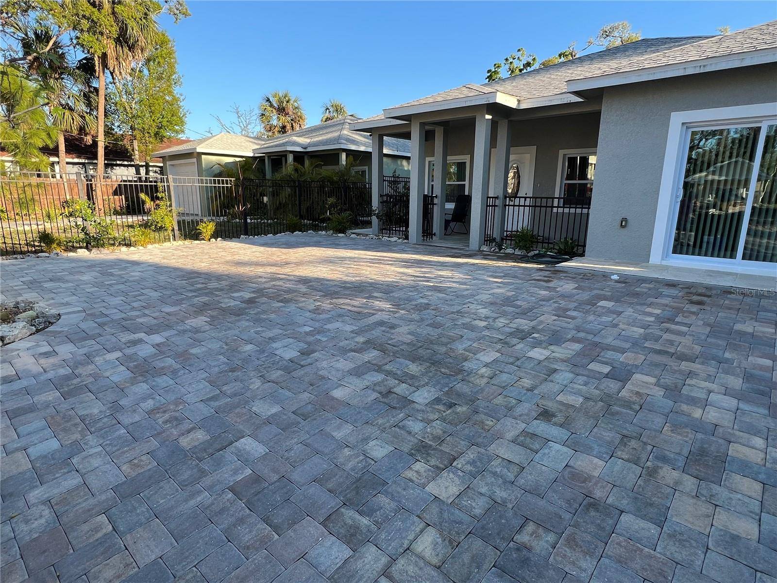 1534 25TH ST, Sarasota, FL 34234