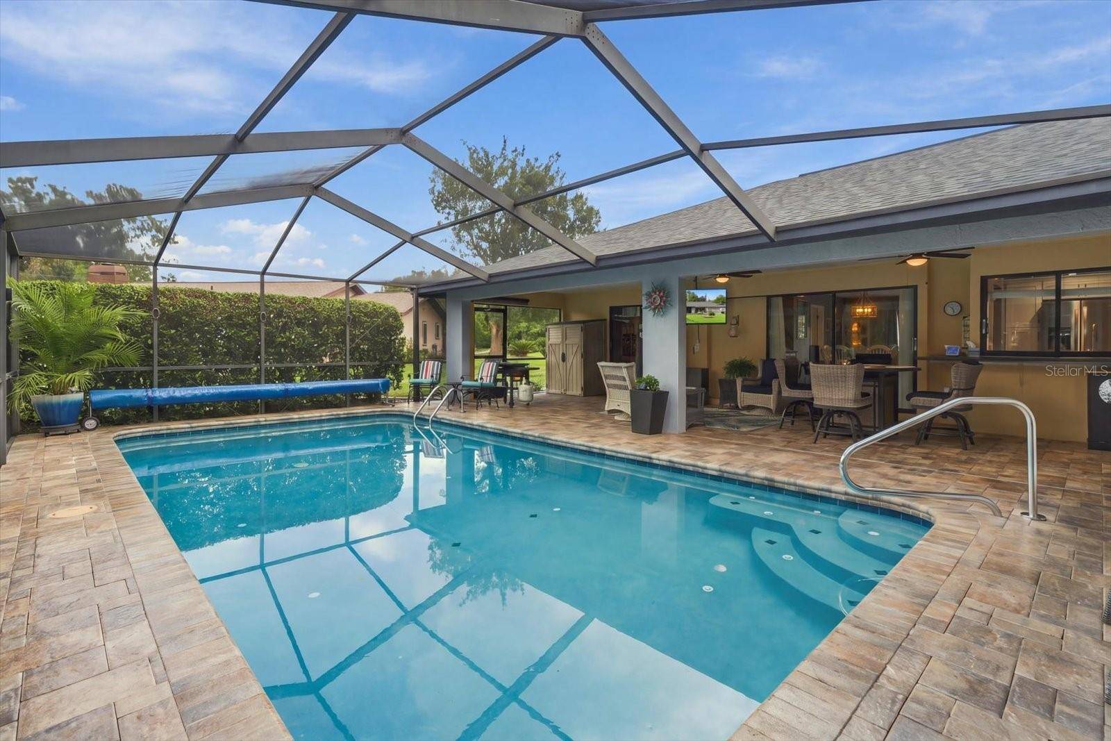 69 PINE ST, Homosassa, FL 34446