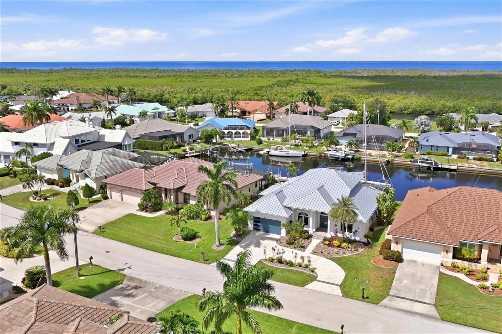 3419 CURACAO CT, Punta Gorda, FL 33950