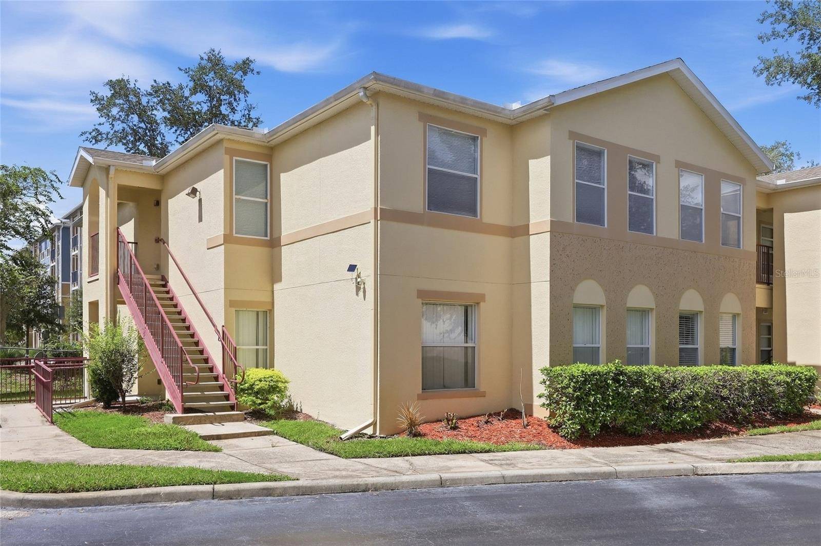 2718 CLUB CORTILE CIR #B, Kissimmee, FL 34746