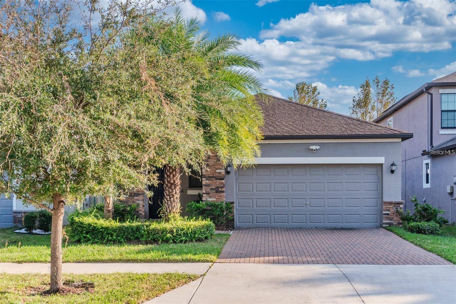 9845 IVORY DR, Sun City Center, FL 33573