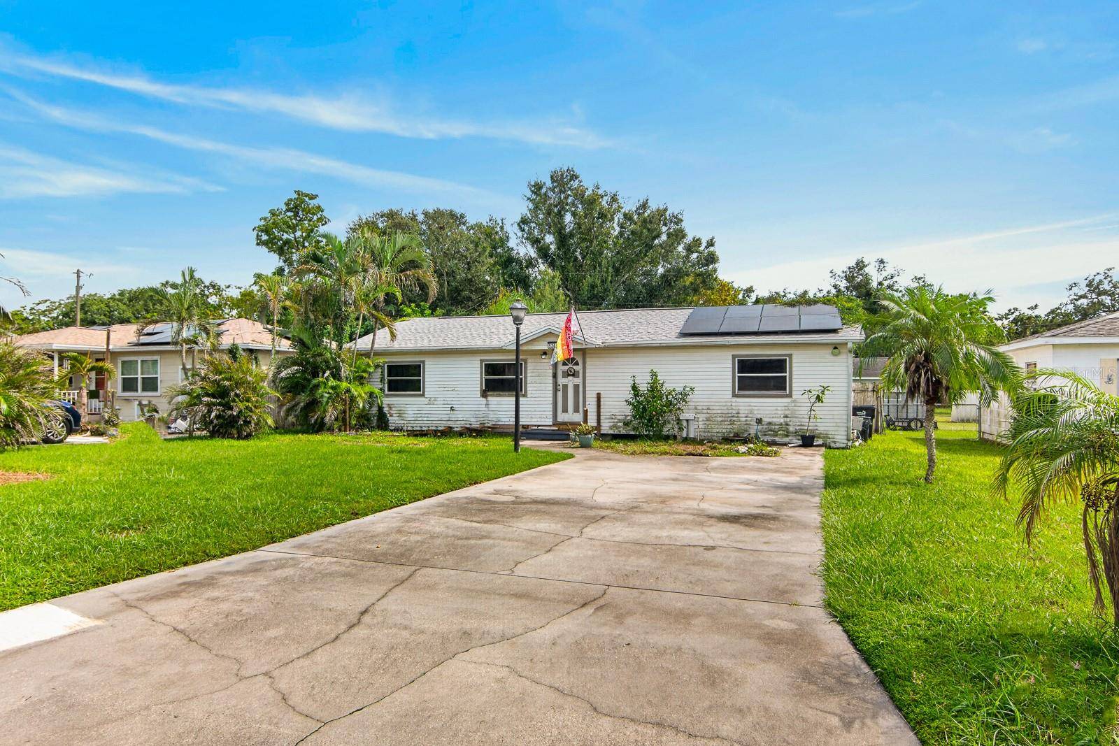 5260 43RD AVE N, St Petersburg, FL 33709