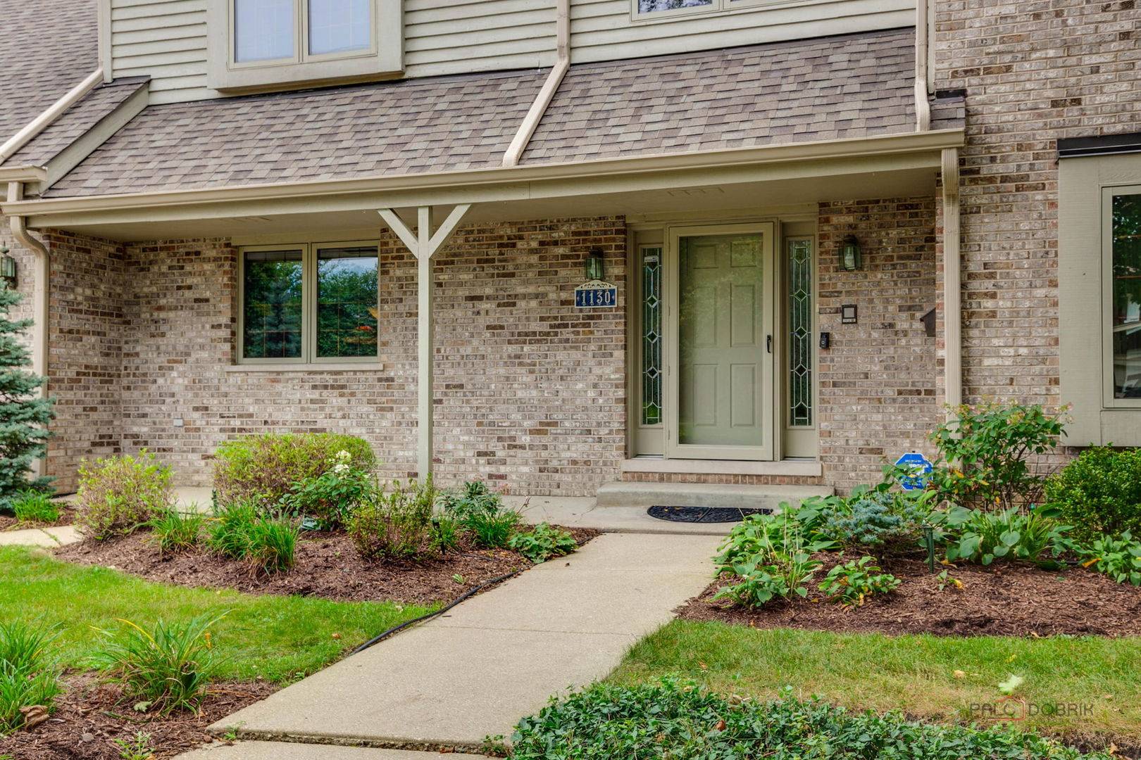 1130 New Trier CT, Wilmette, IL 60091