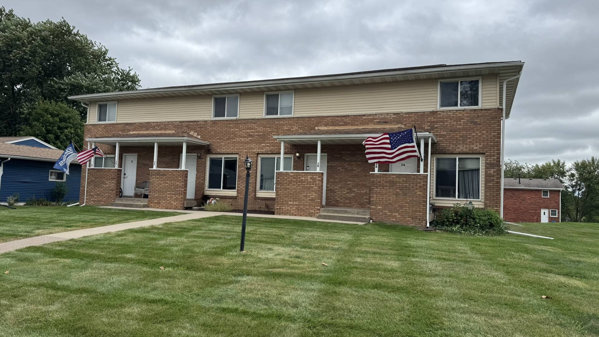 3 PARK AVE #C, Eldridge, IA 52748