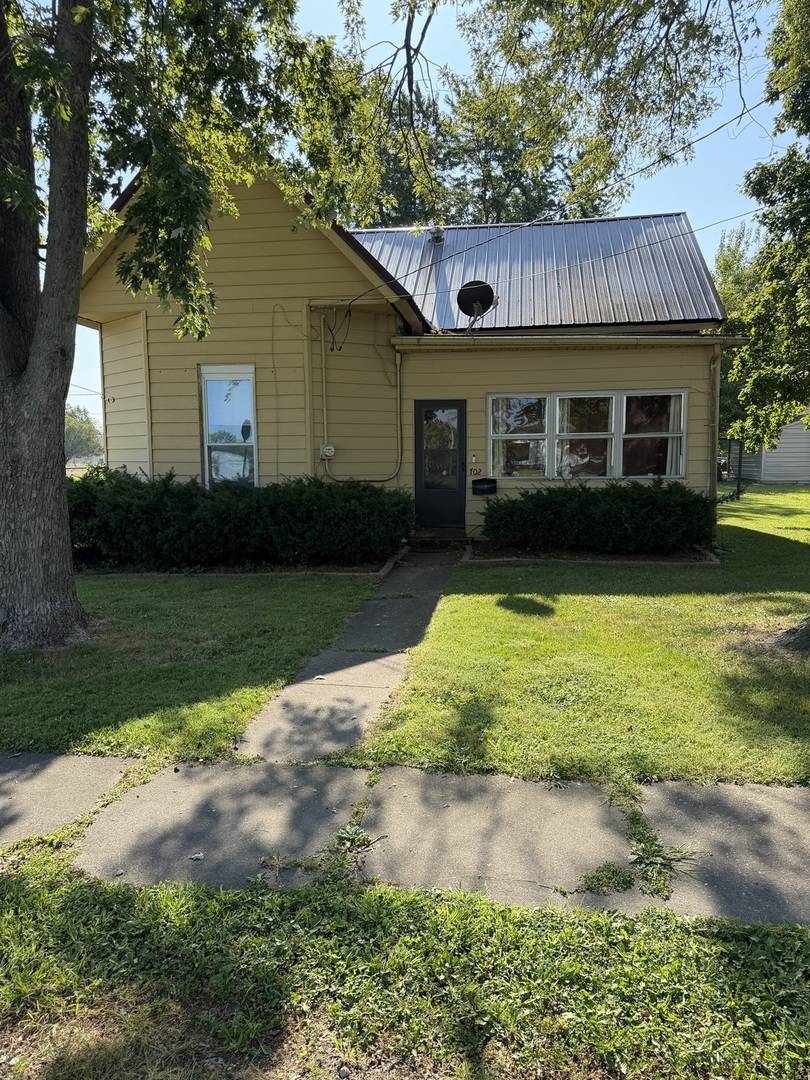 702 Penina ST, Pinckneyville, IL 62274