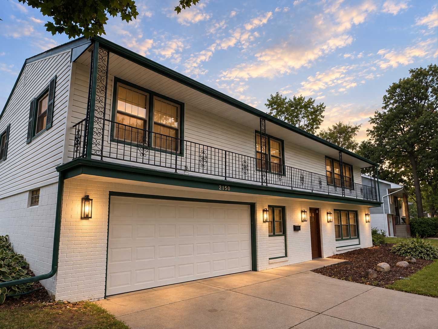 2150 Aquila AVE N, Golden Valley, MN 55427