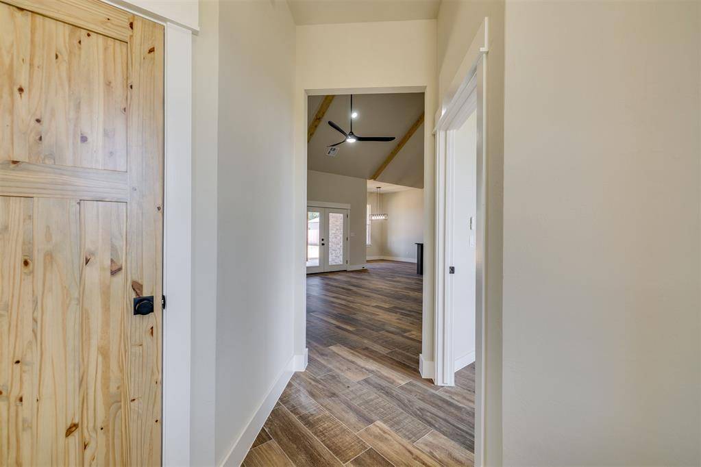 1900 cattle DR, Guthrie, OK 73044