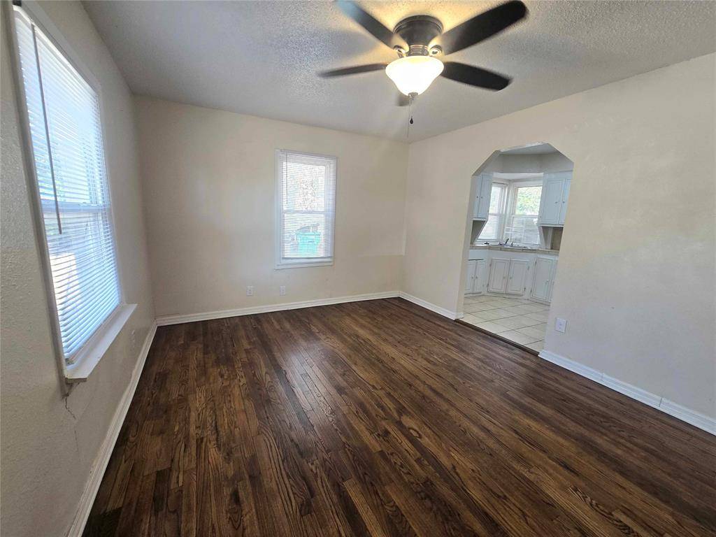 1129 NW 82nd ST, Oklahoma City, OK 73114