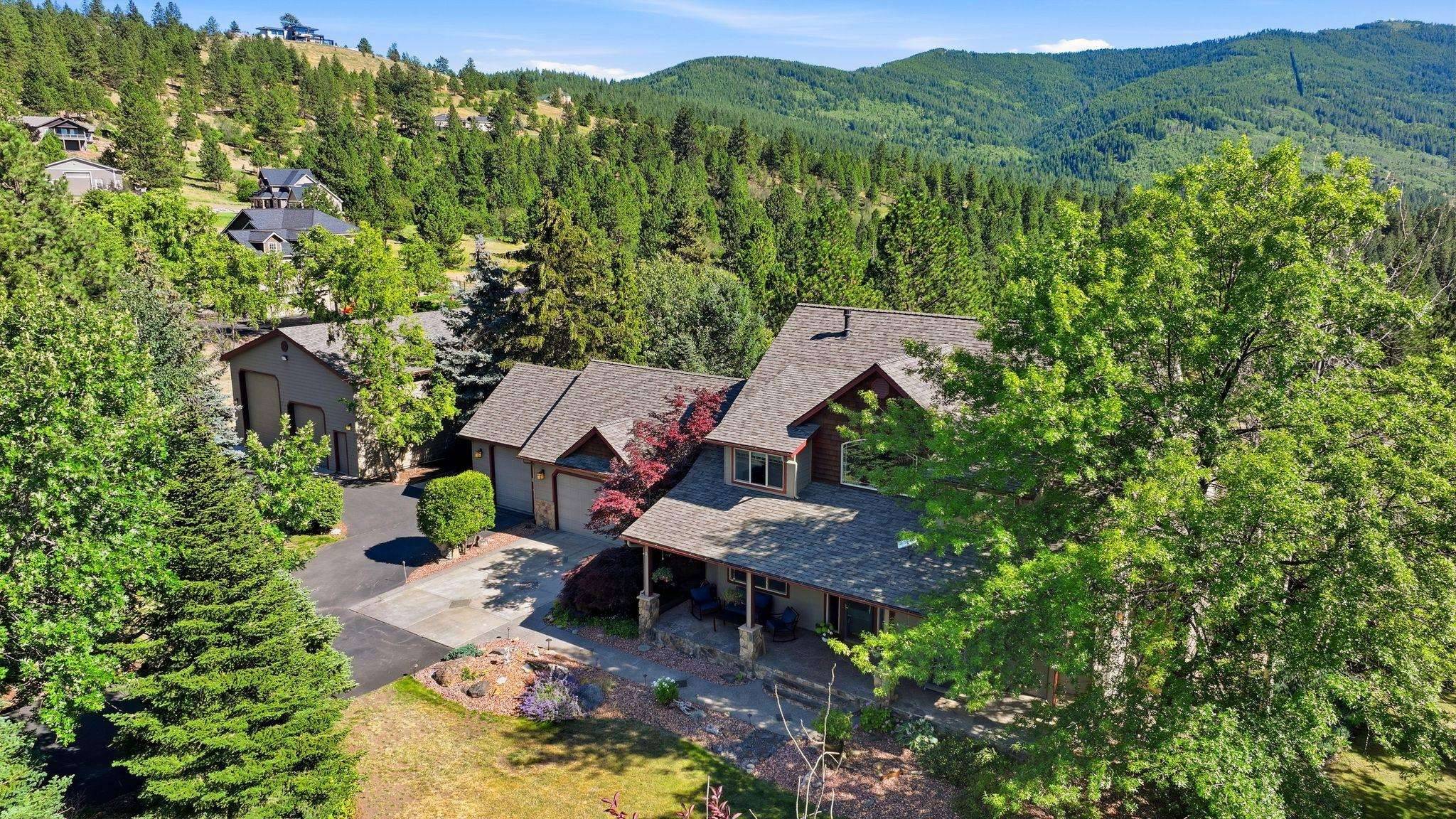 23422 Broken Lance Ln, Liberty Lake, WA 99019