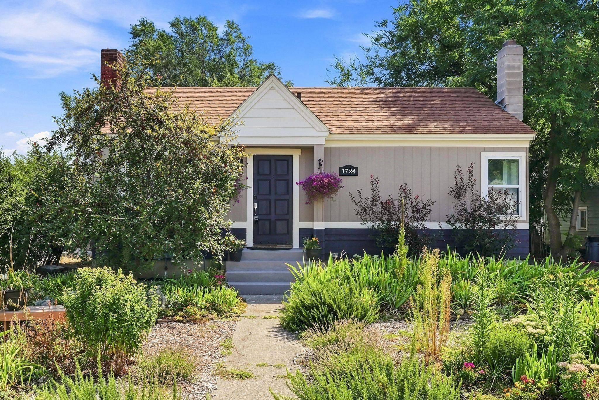 1724 N Lacey St, Spokane, WA 99207