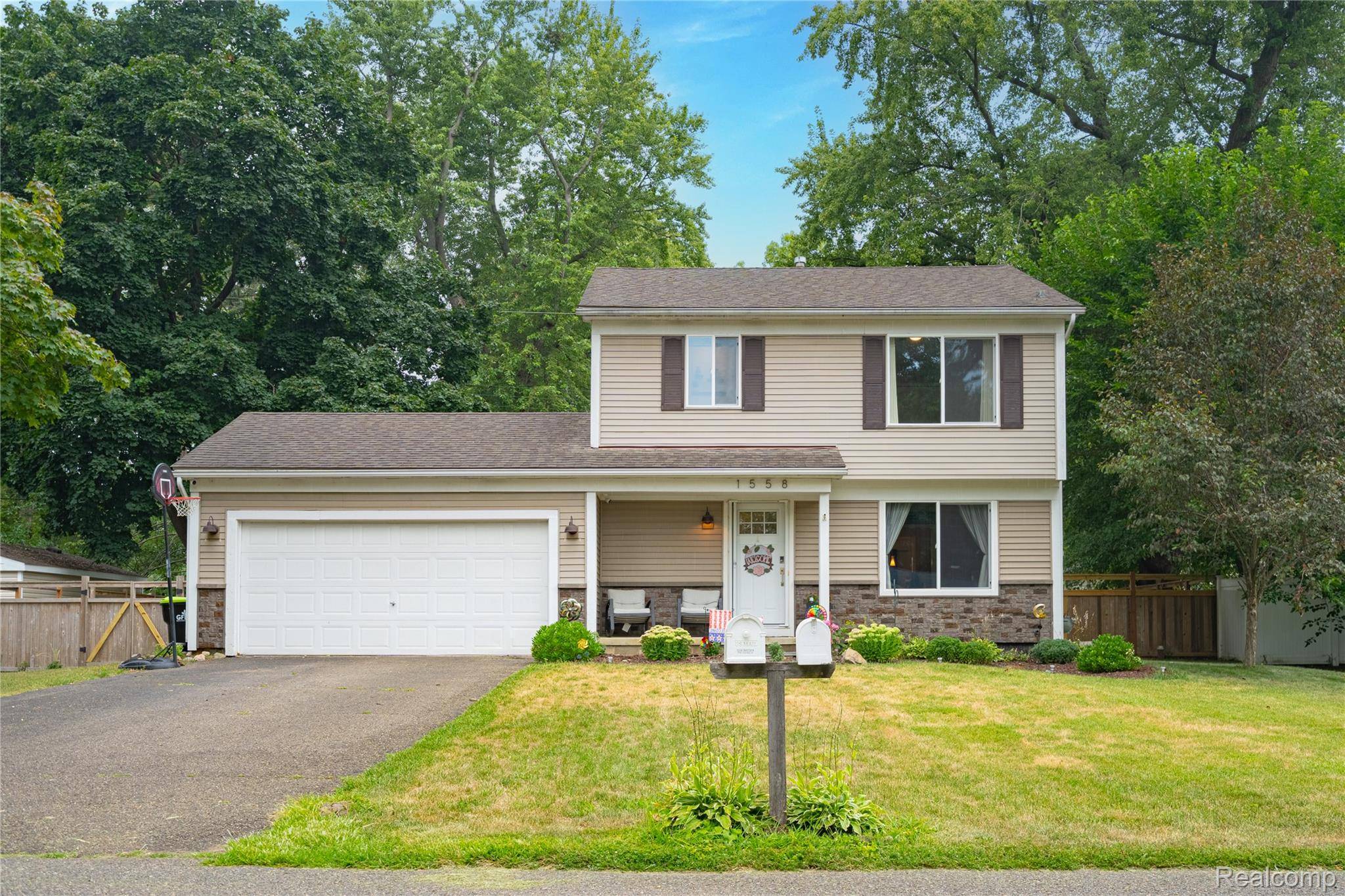 1558 Maddox ST, Originalcity, MI 48324
