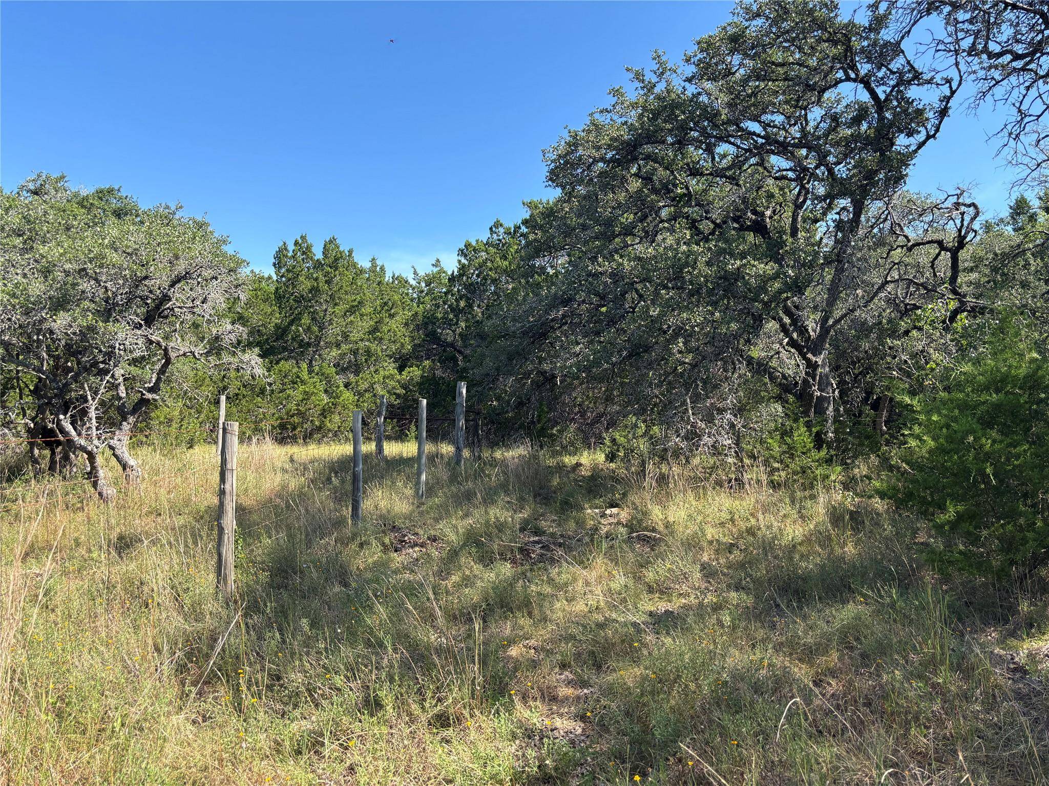 955 Upper Balcones RD, Boerne, TX 78006
