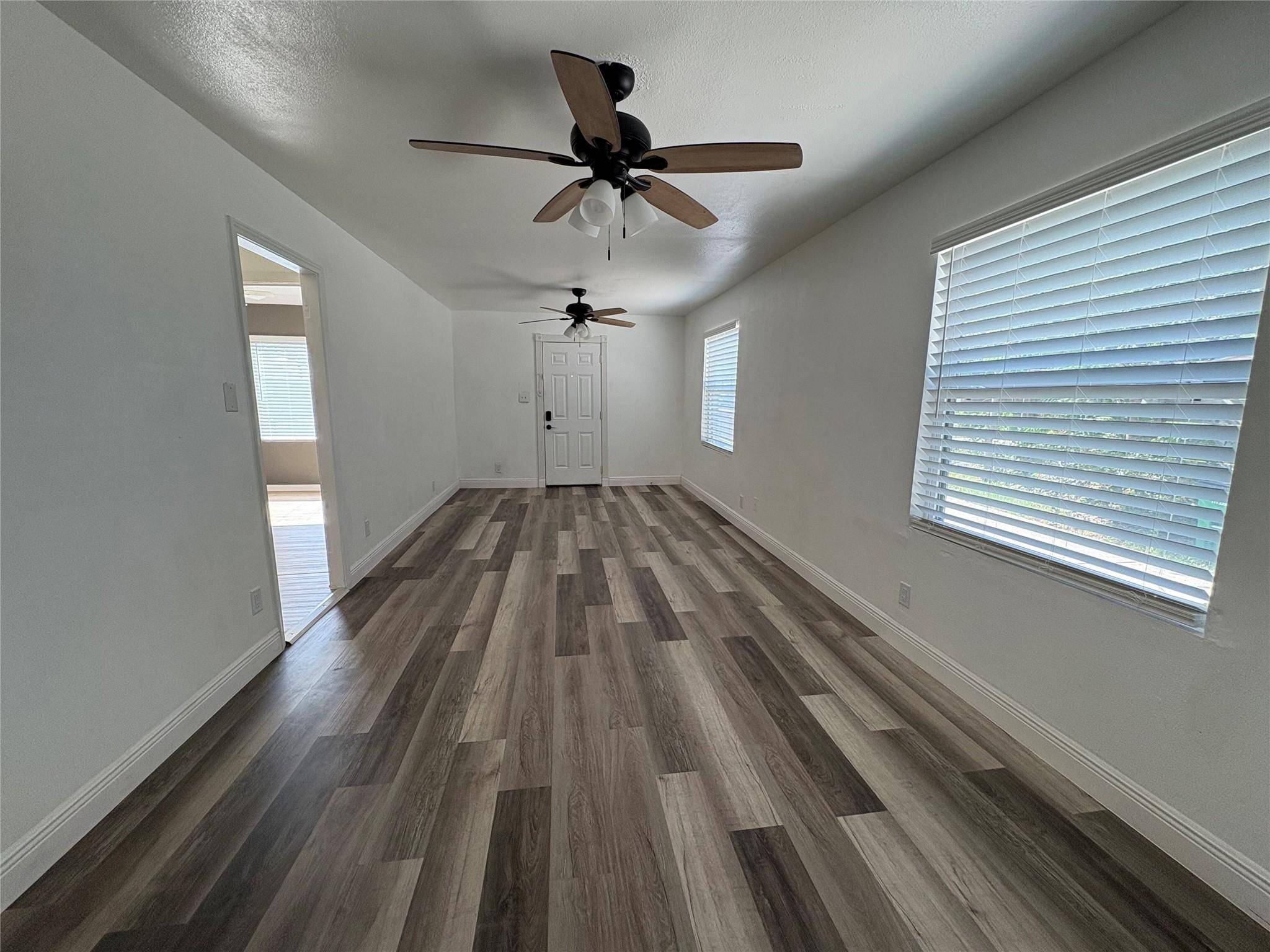 1709 Deloney ST, Austin, TX 78721