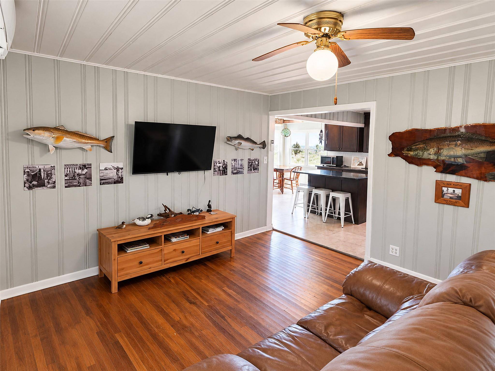 1322 Omohundro ST, Rockport, TX 78382