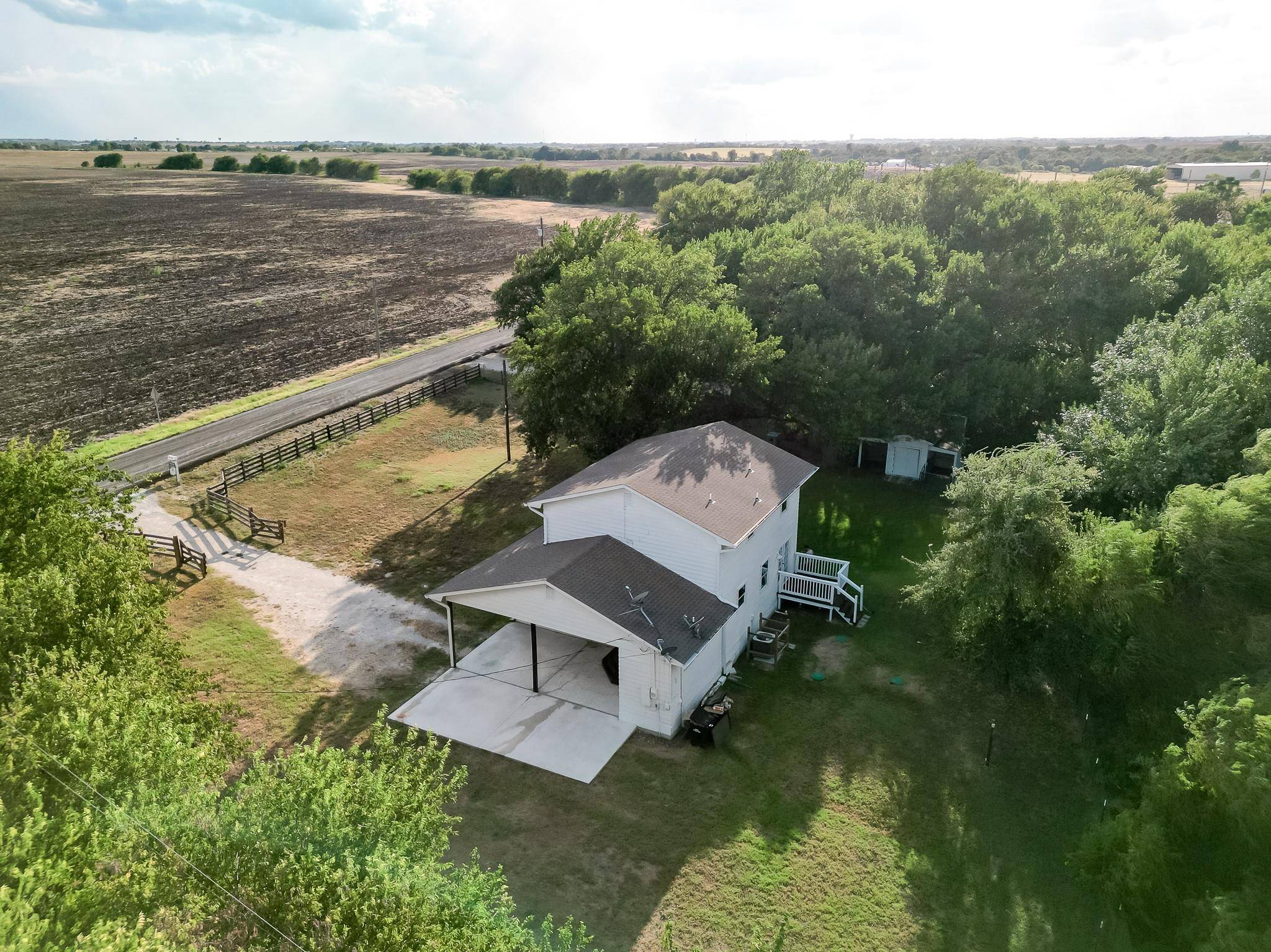 93 County Road 130, Georgetown, TX 78626