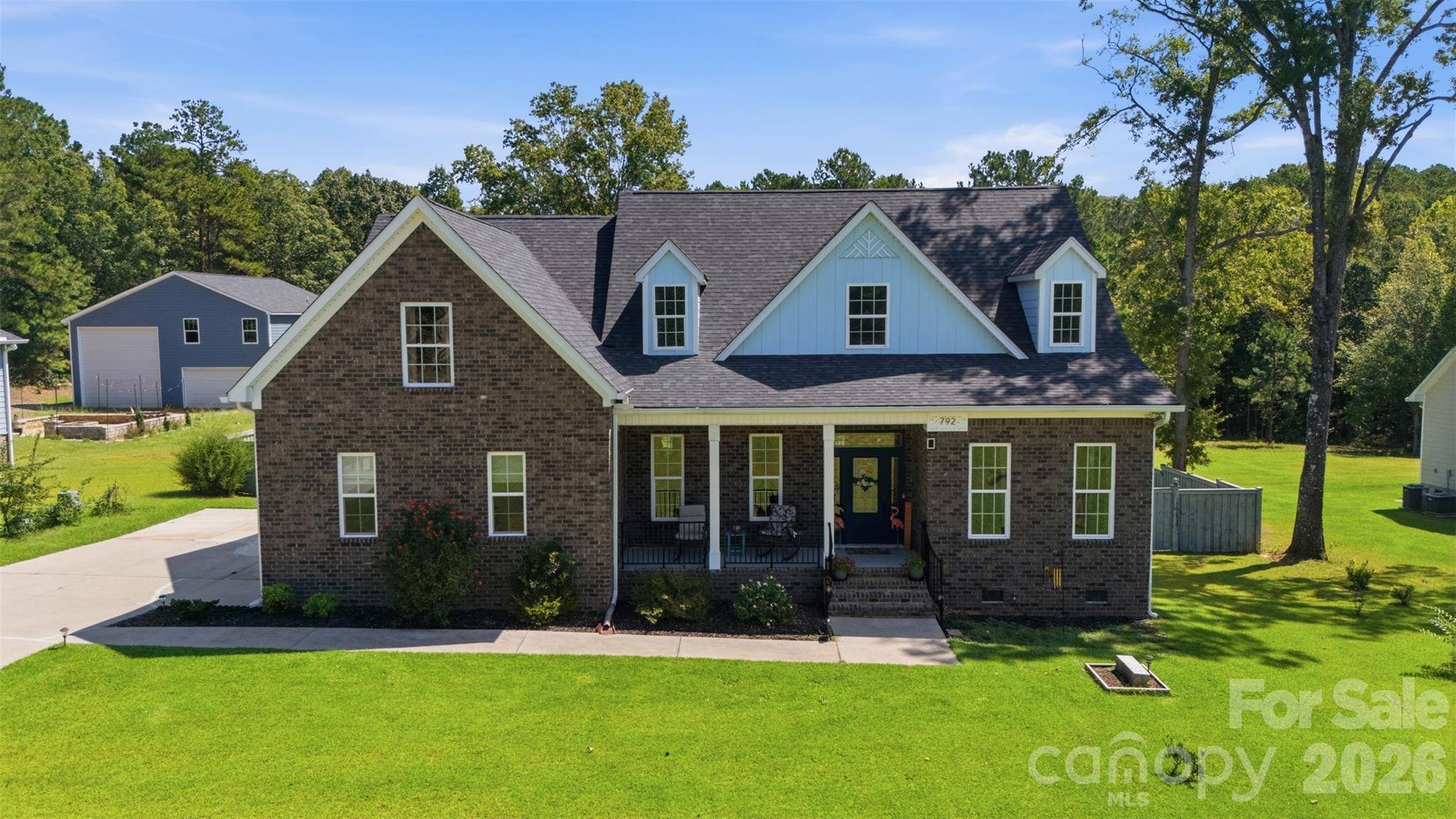 792 Tookie Doo LN, Elgin, SC 29045