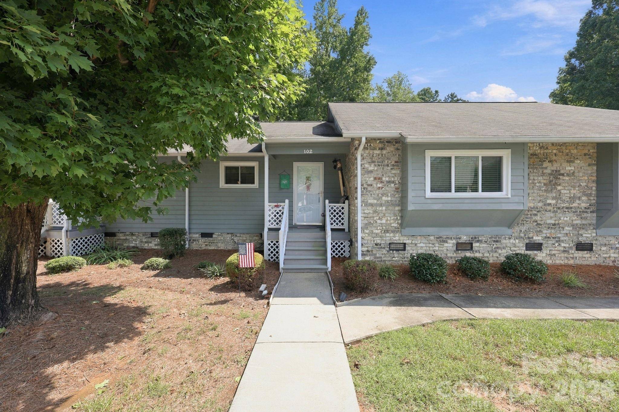 102 Wellington Hills CIR, Salisbury, NC 28147