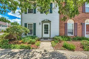 49 Matthews LN, Washingtonville, NY 10992