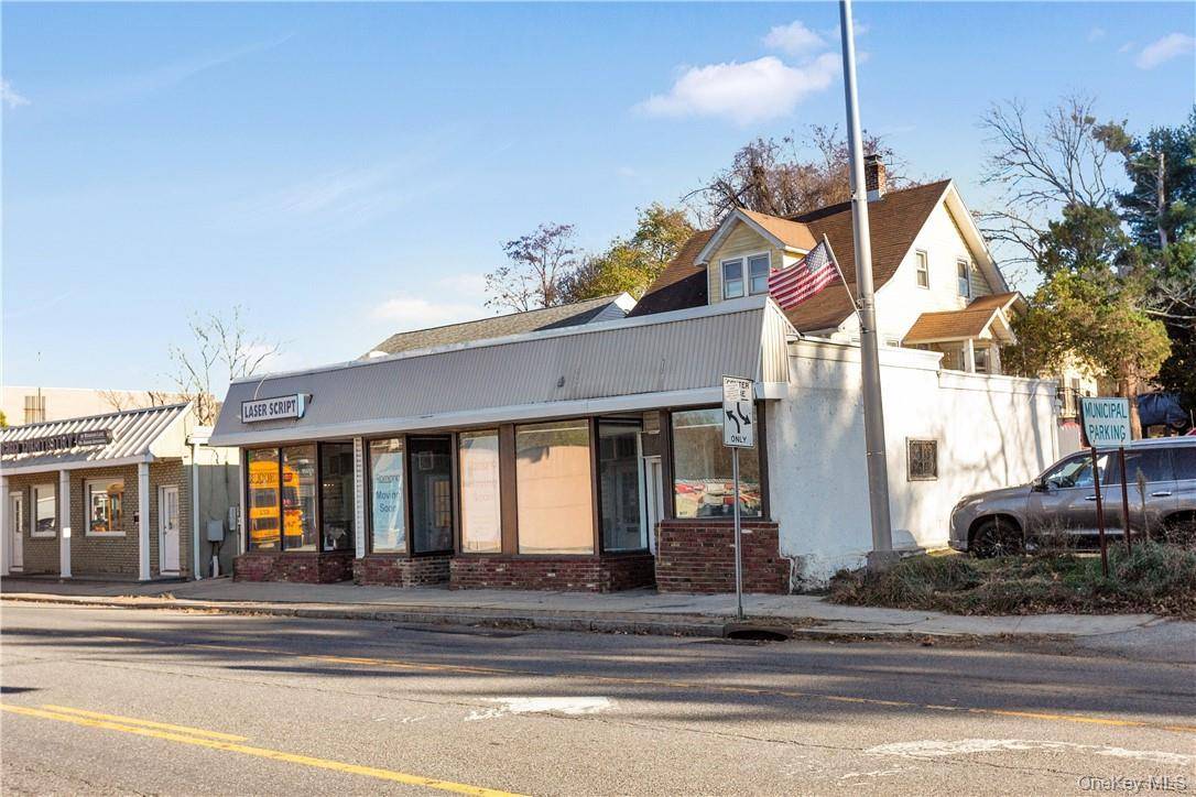 1970-1976 E E Main ST, Mohegan Lake, NY 10547
