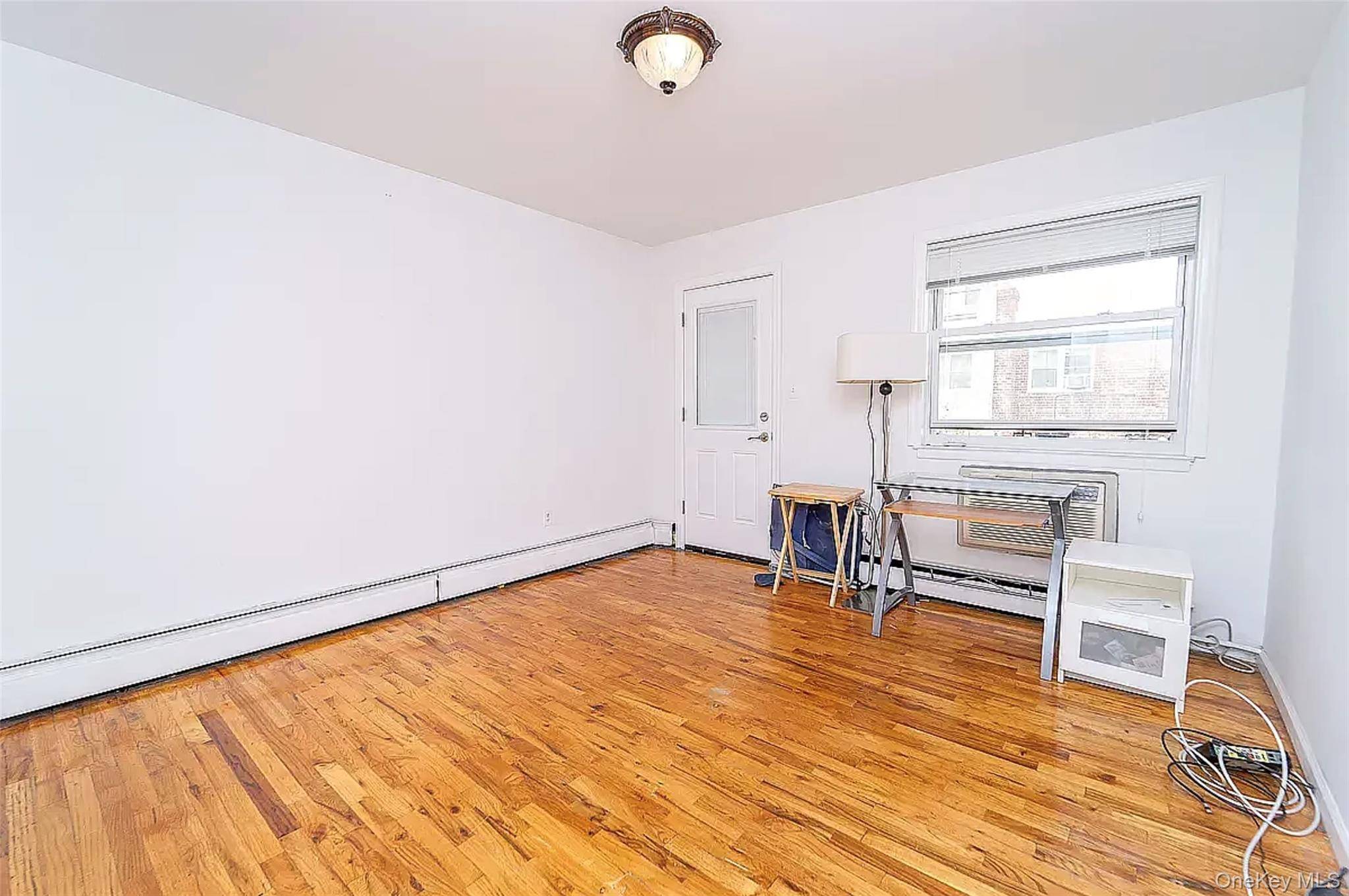 2540 14th PL, Astoria, NY 11102