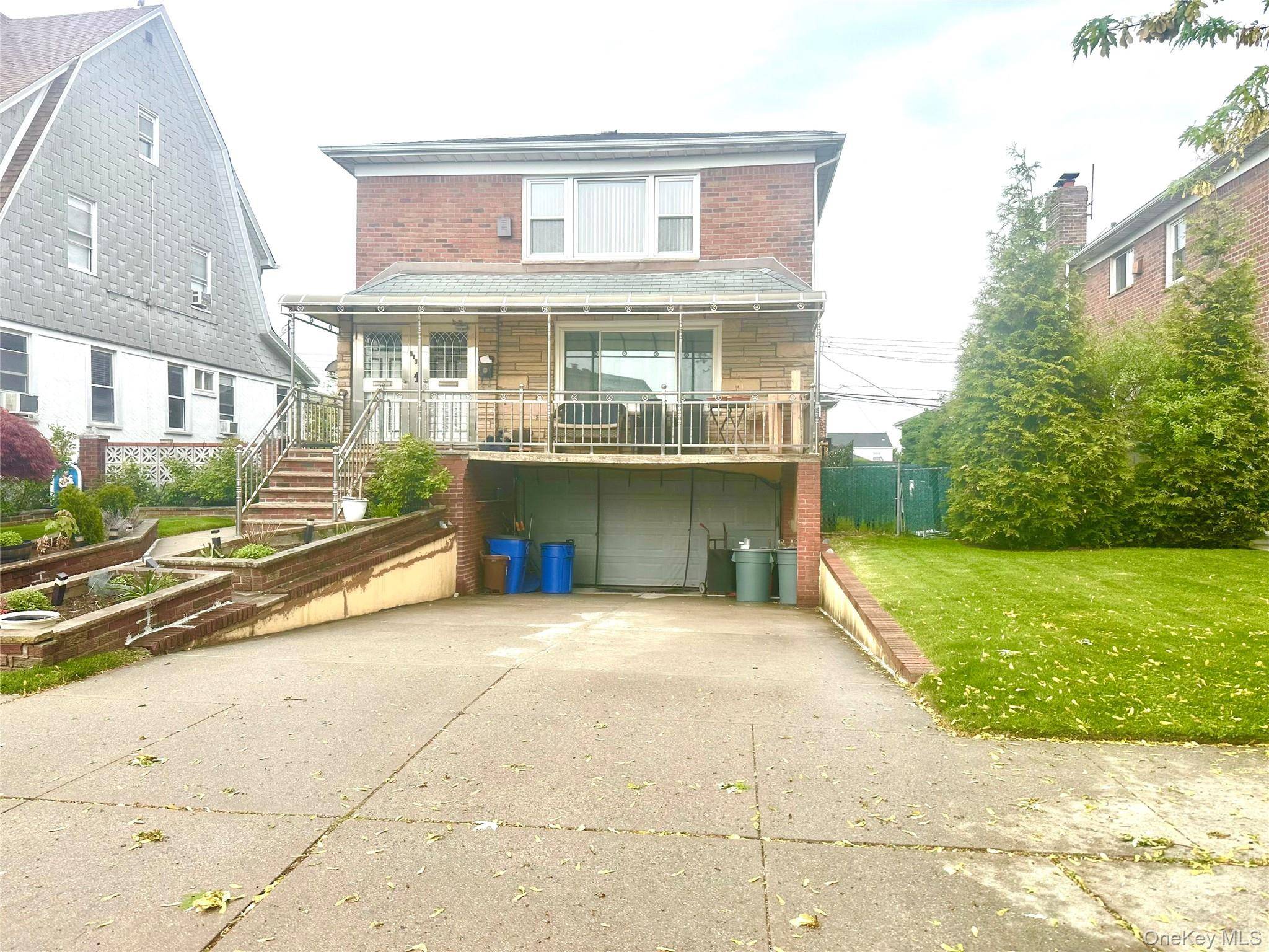 5835 229th ST, Oakland Gardens, NY 11364