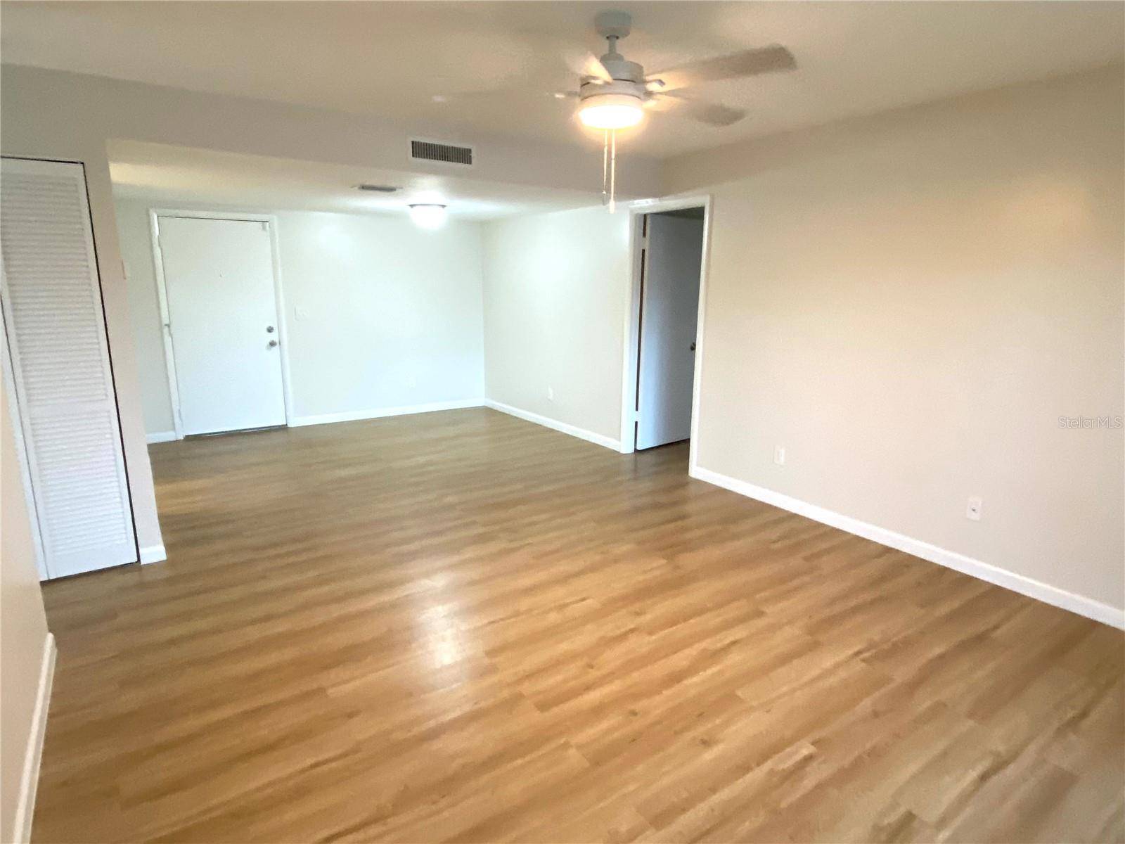 107 LAKE EVELYN DR #107, West Palm Beach, FL 33411