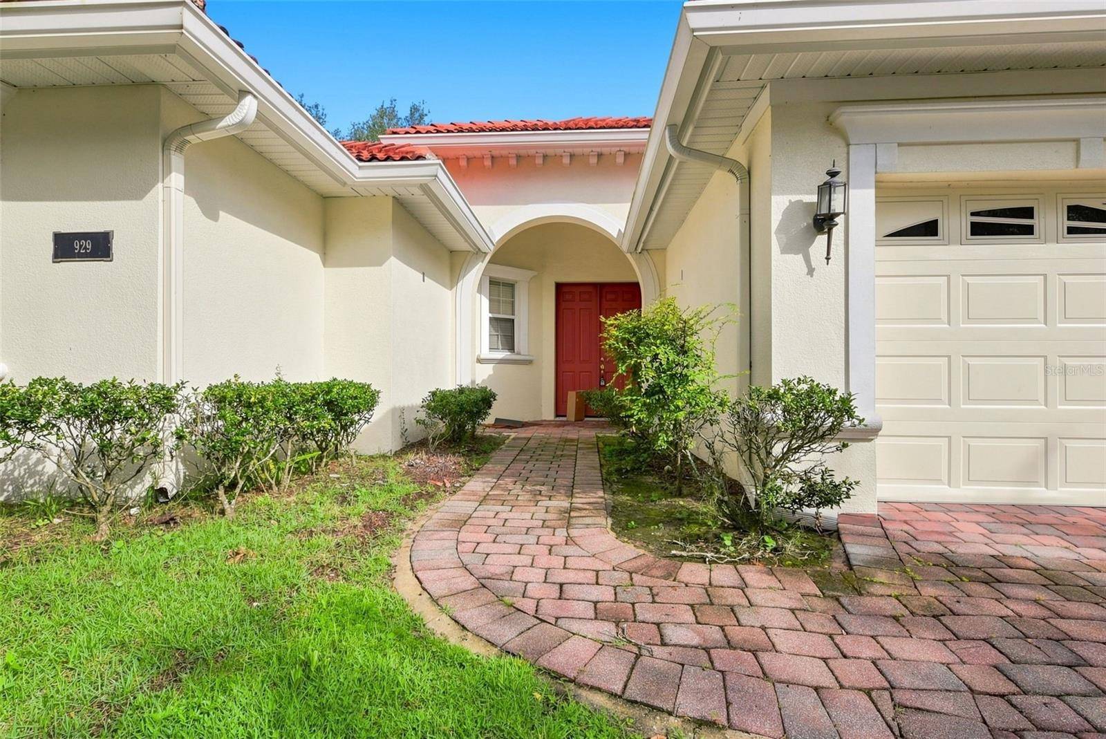 929 LASCALA DR, Windermere, FL 34786