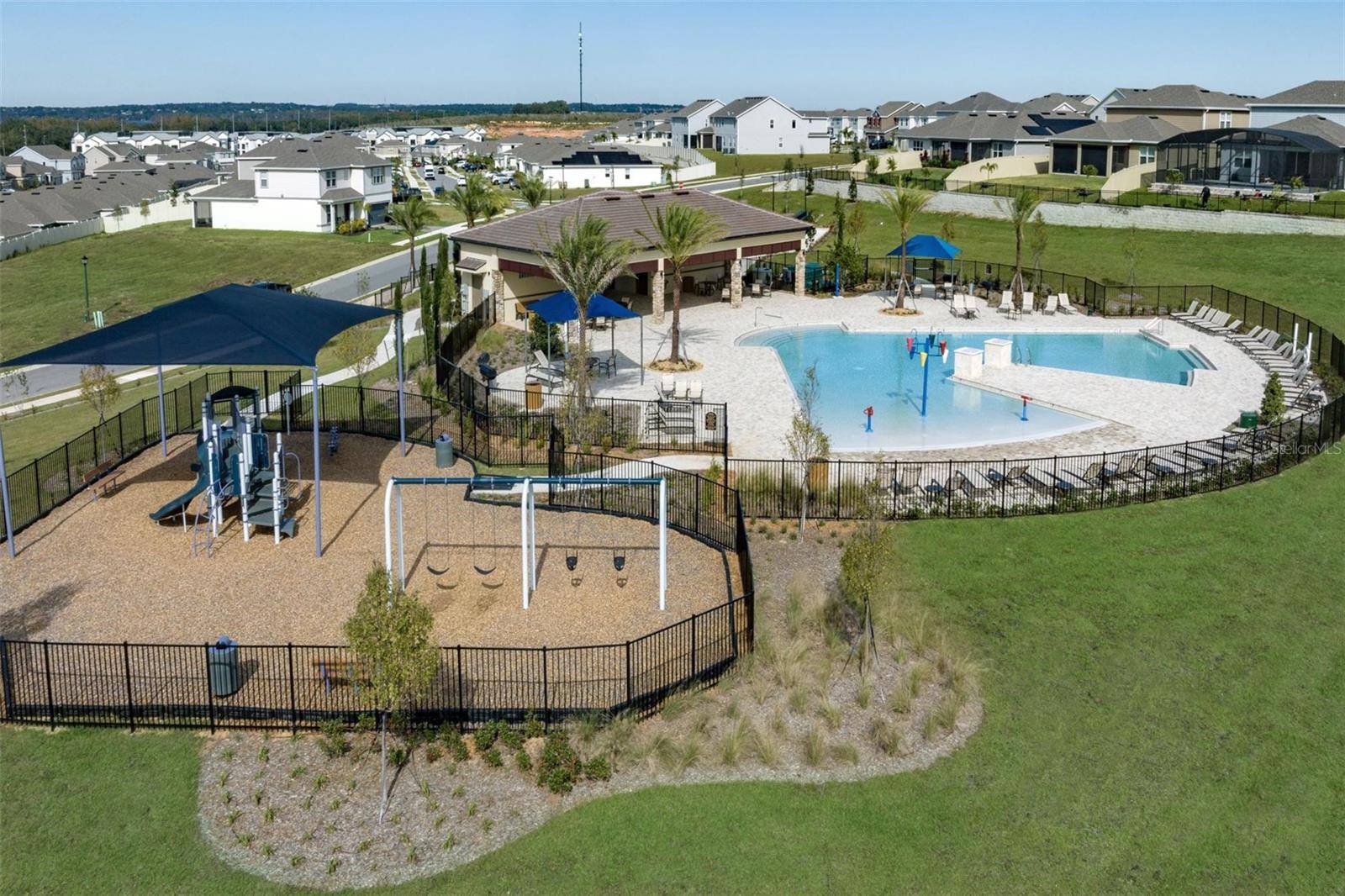 14593 CRESTAVISTA AVE, Clermont, FL 34714